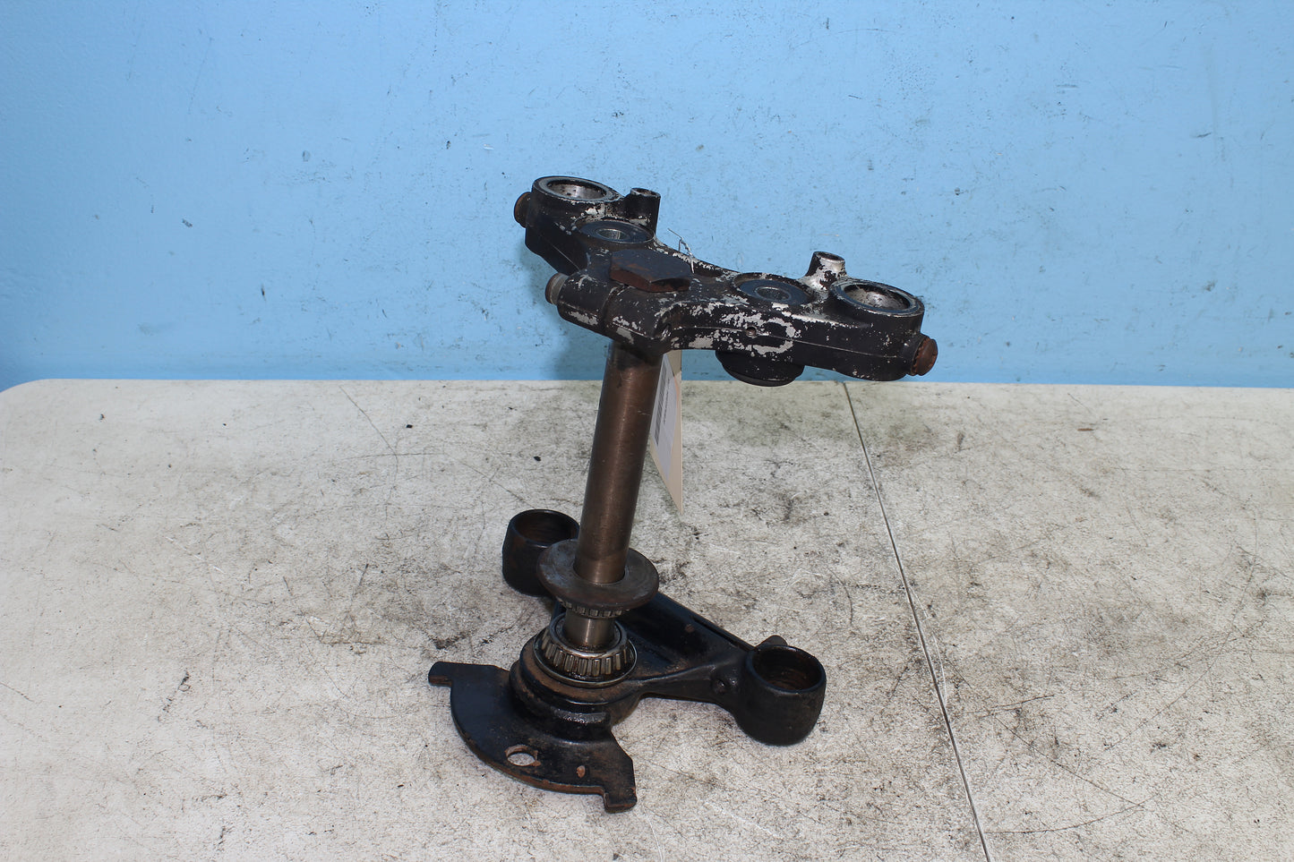82-85 Harley Sportster XLX1000 Ironhead Triple Tree 47694-84 45736-78B
