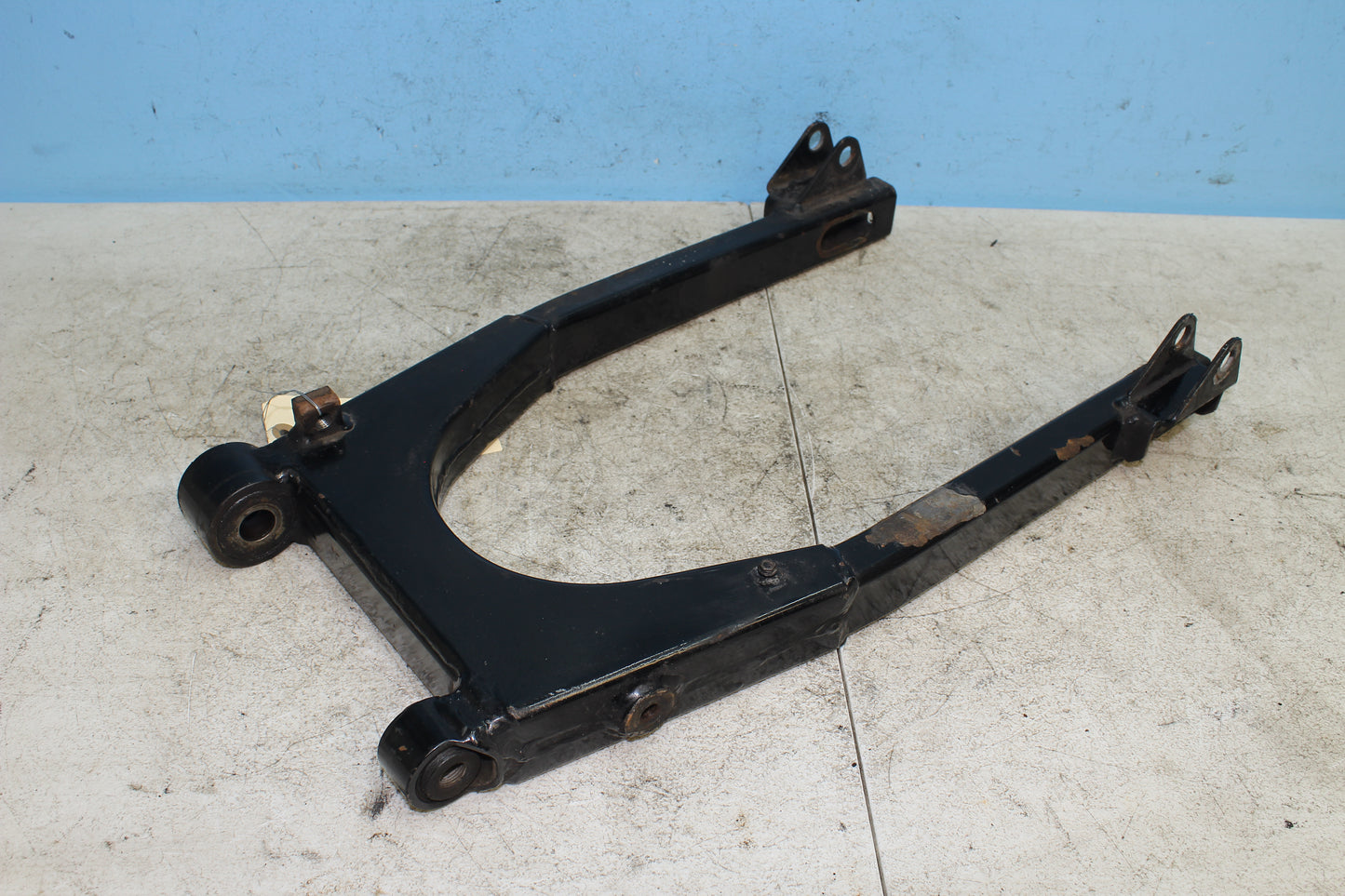 82-85 Harley Sportster XLX1000 Ironhead Swingarm 47532-83