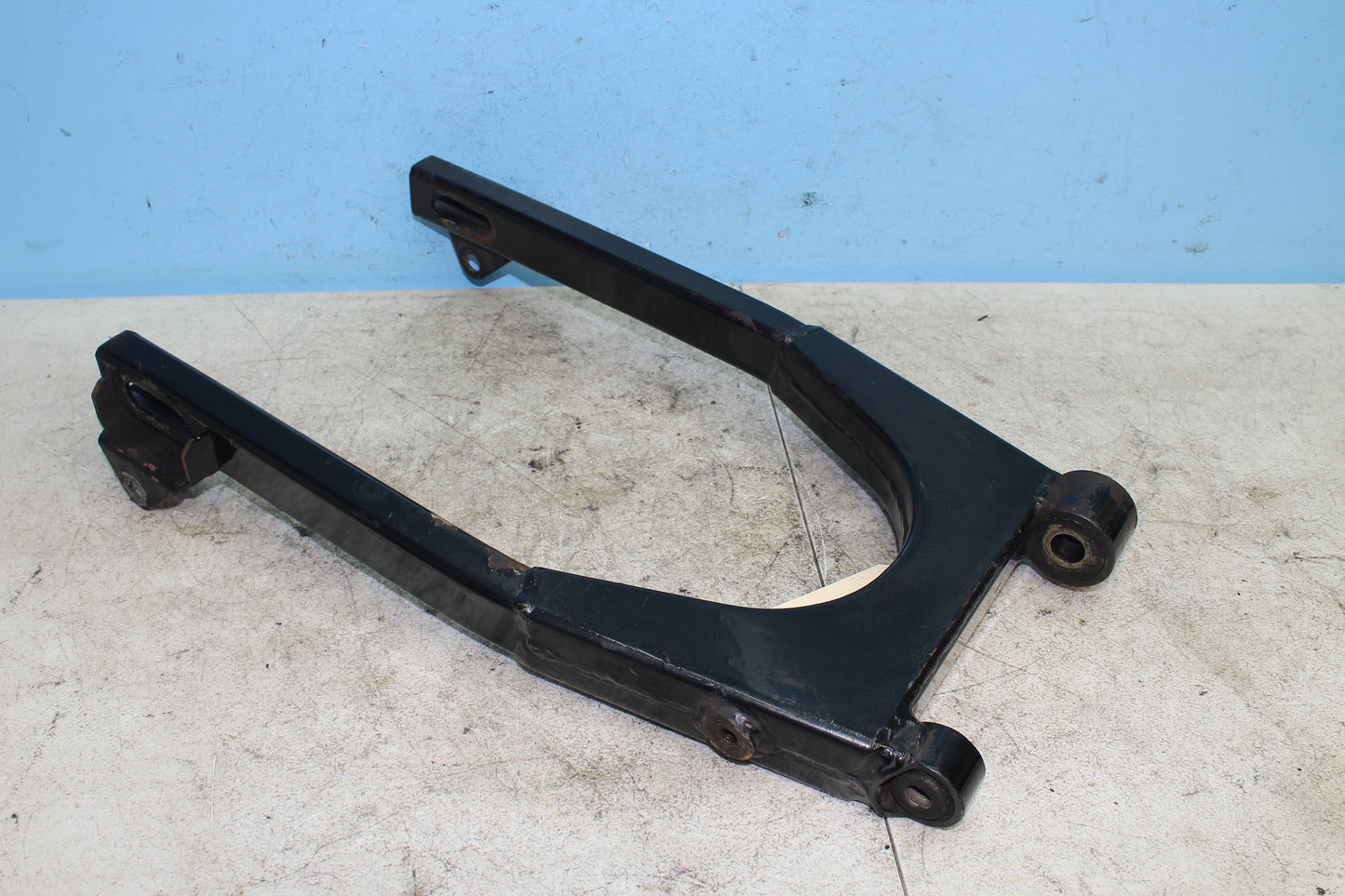 82-85 Harley Sportster XLX1000 Ironhead Swingarm 47532-83