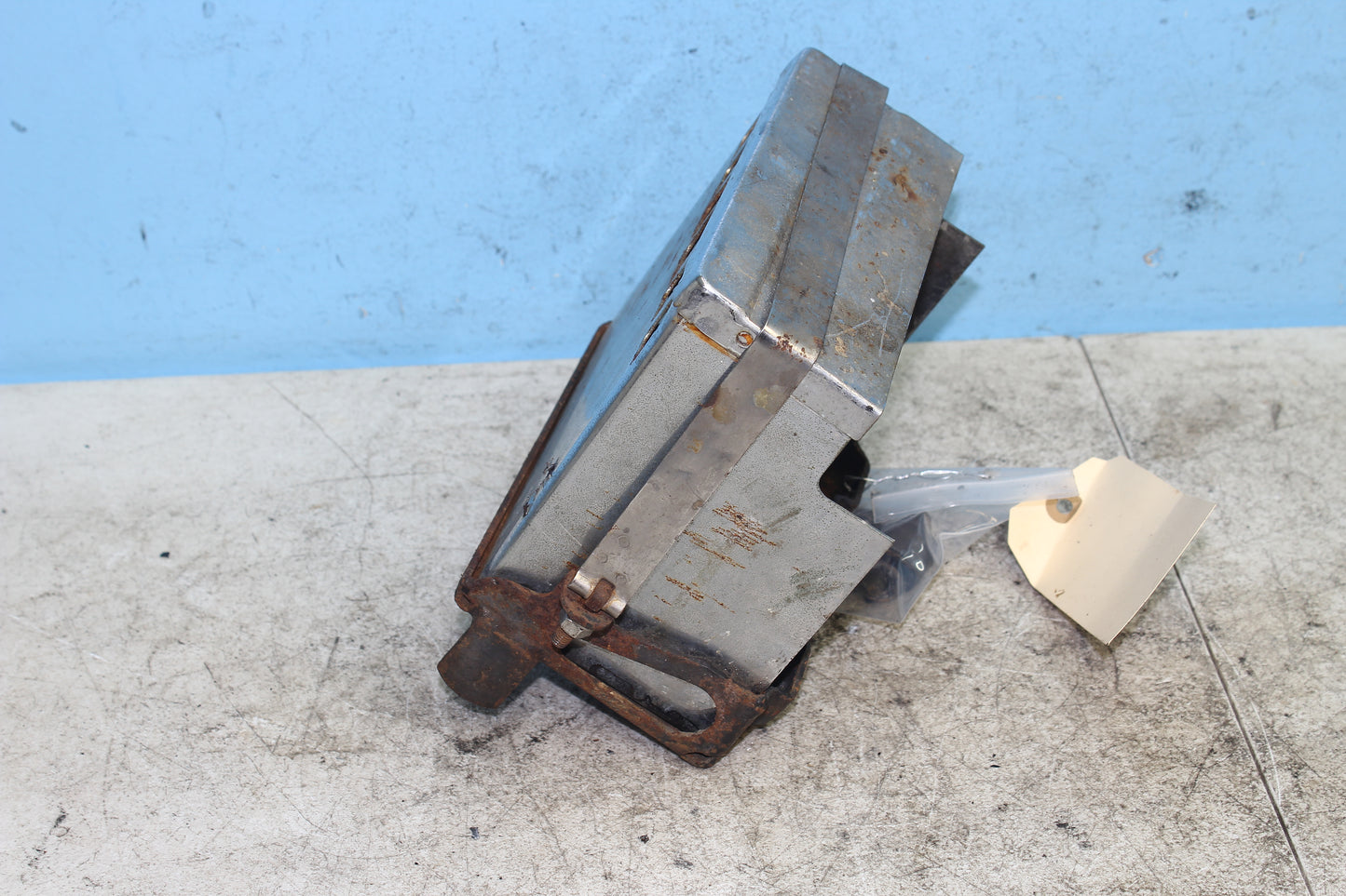 82-85 Harley Sportster XLX1000 Ironhead Battery Box Tray Mount