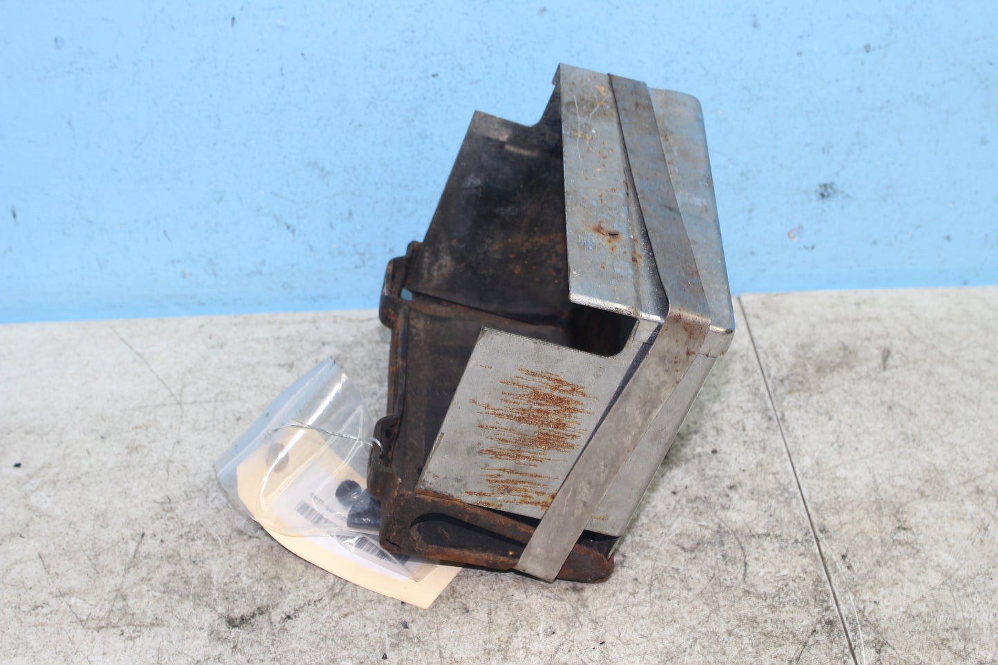 82-85 Harley Sportster XLX1000 Ironhead Battery Box Tray Mount