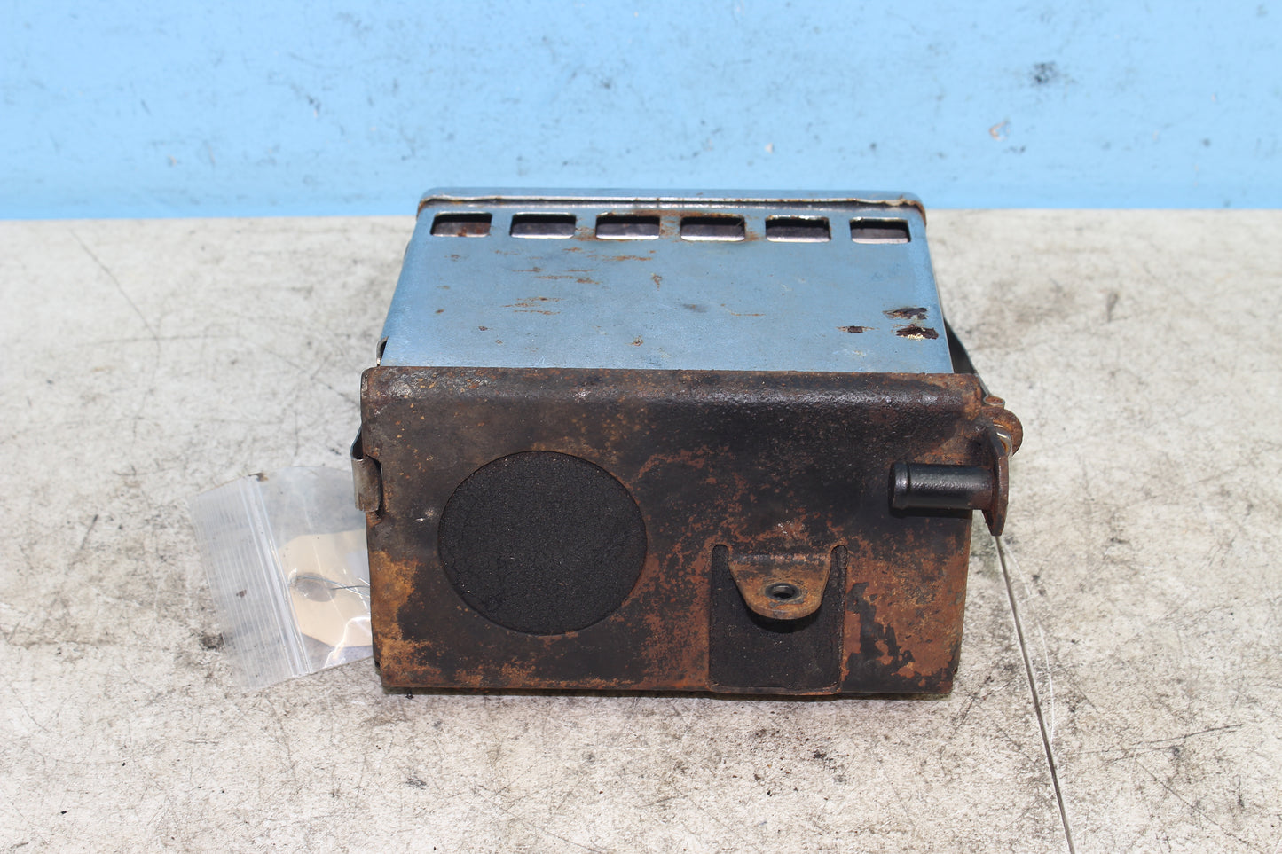 82-85 Harley Sportster XLX1000 Ironhead Battery Box Tray Mount