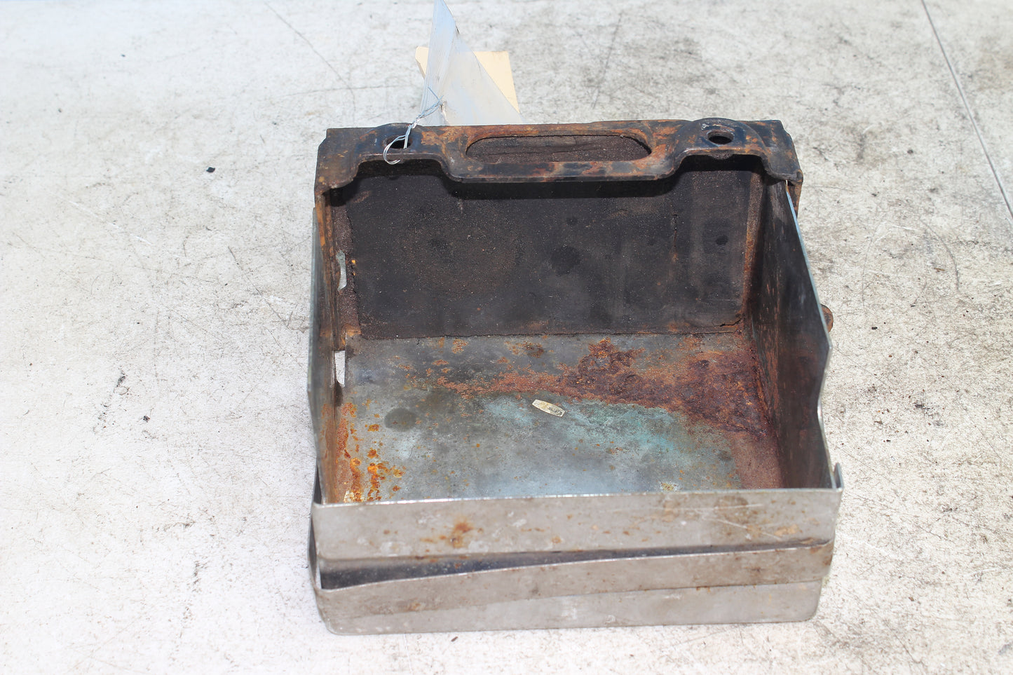 82-85 Harley Sportster XLX1000 Ironhead Battery Box Tray Mount