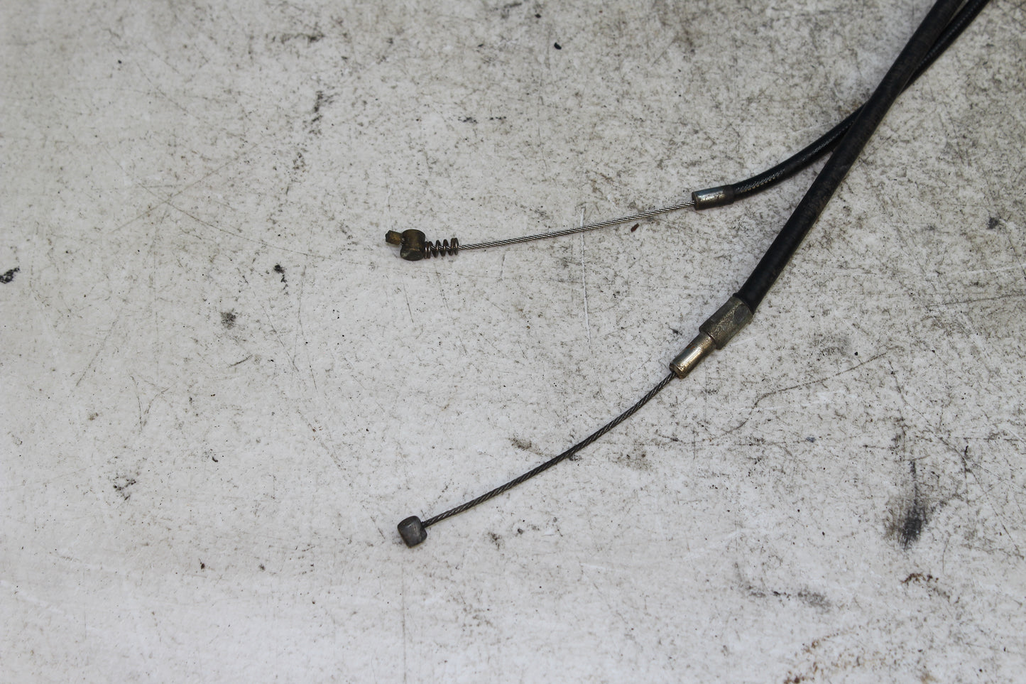82-85 Harley Sportster XLX1000 Ironhead Throttle Cables Line