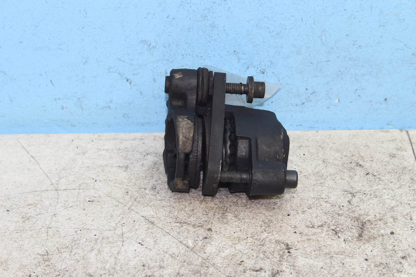 82-85 Harley Sportster XLX1000 Ironhead Front Brake Caliper 44046-84C