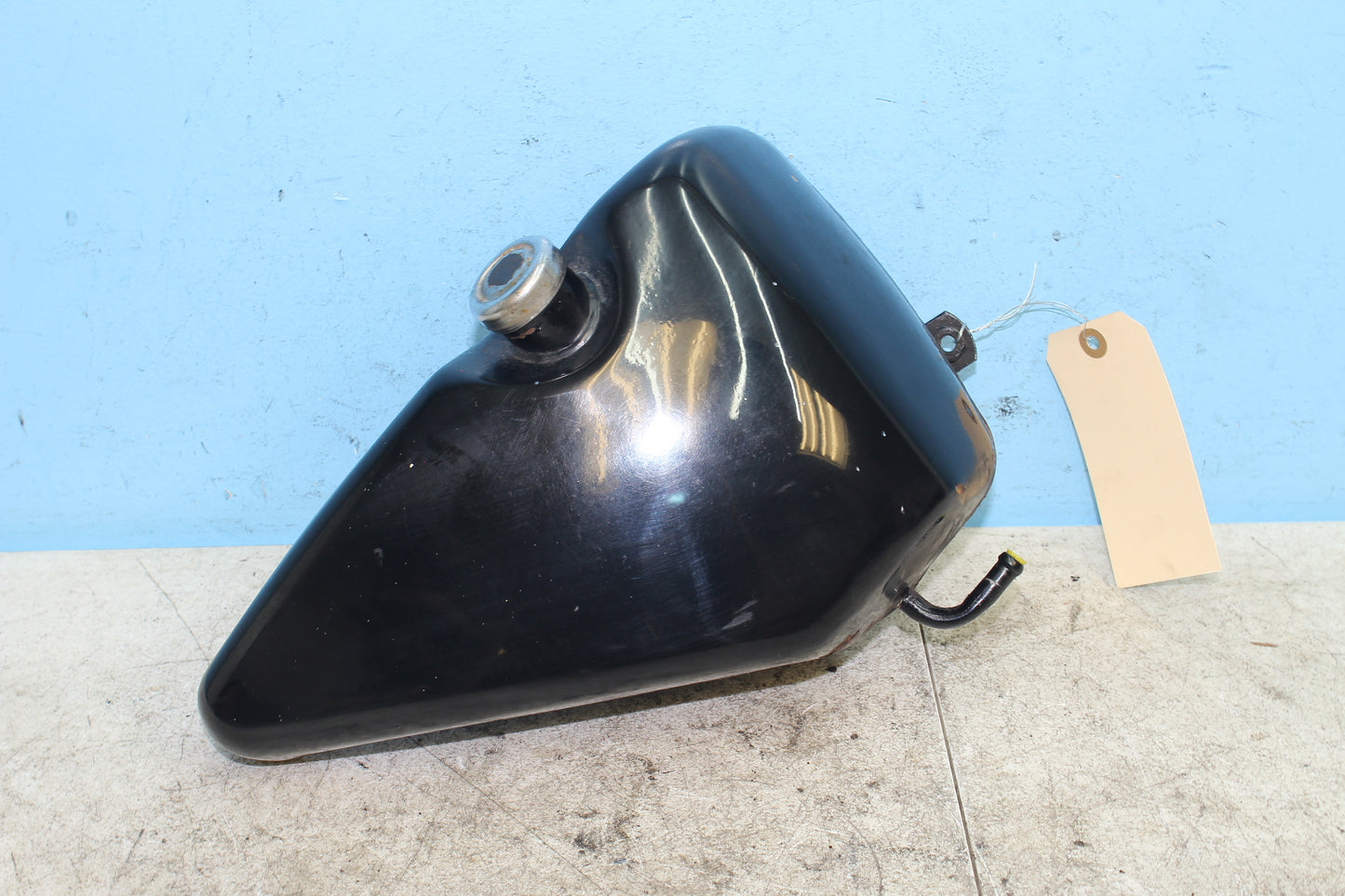 82-85 Harley Sportster XLX1000 Ironhead Oil Tank 62475-83