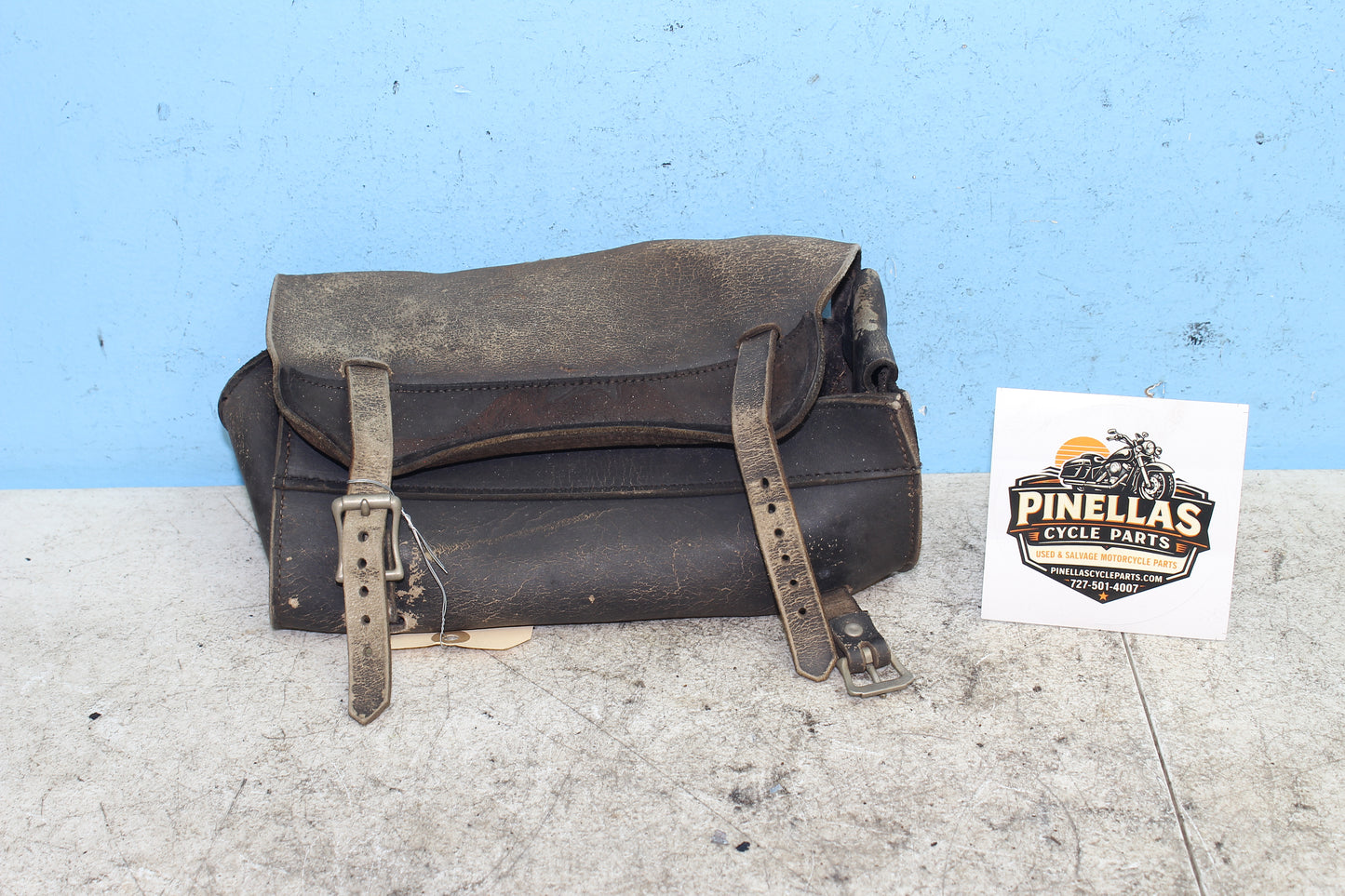 82-85 Harley Sportster XLX1000 Ironhead Front Fork Leather Storage Bag