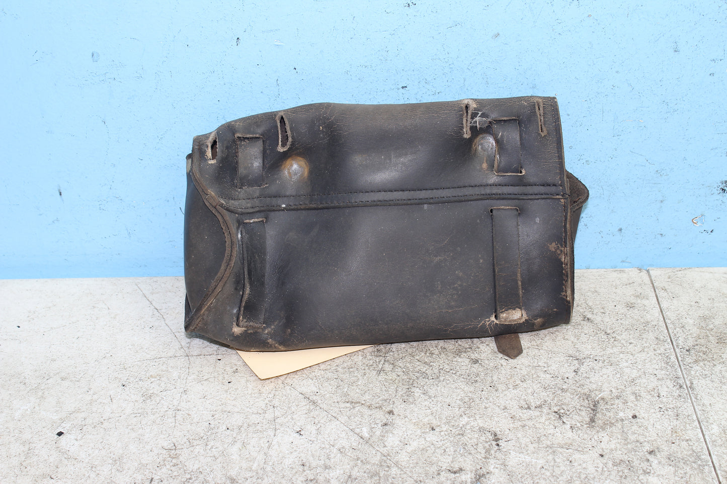 82-85 Harley Sportster XLX1000 Ironhead Front Fork Leather Storage Bag