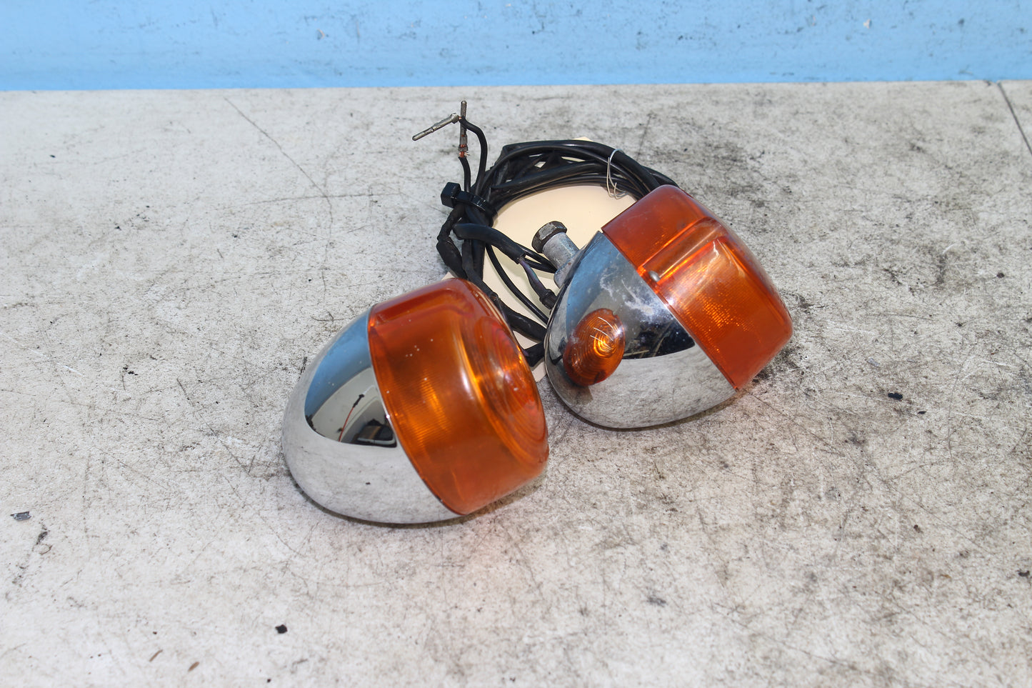 82-85 Harley Sportster XLX1000 Ironhead Rear Turn Signals Left Right