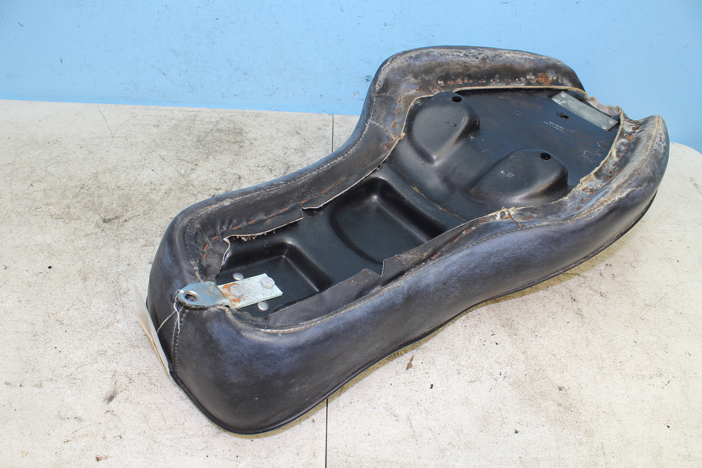 82-85 Harley Sportster XLX1000 Ironhead 2-Up Seat Driver Passenger Pillow Style
