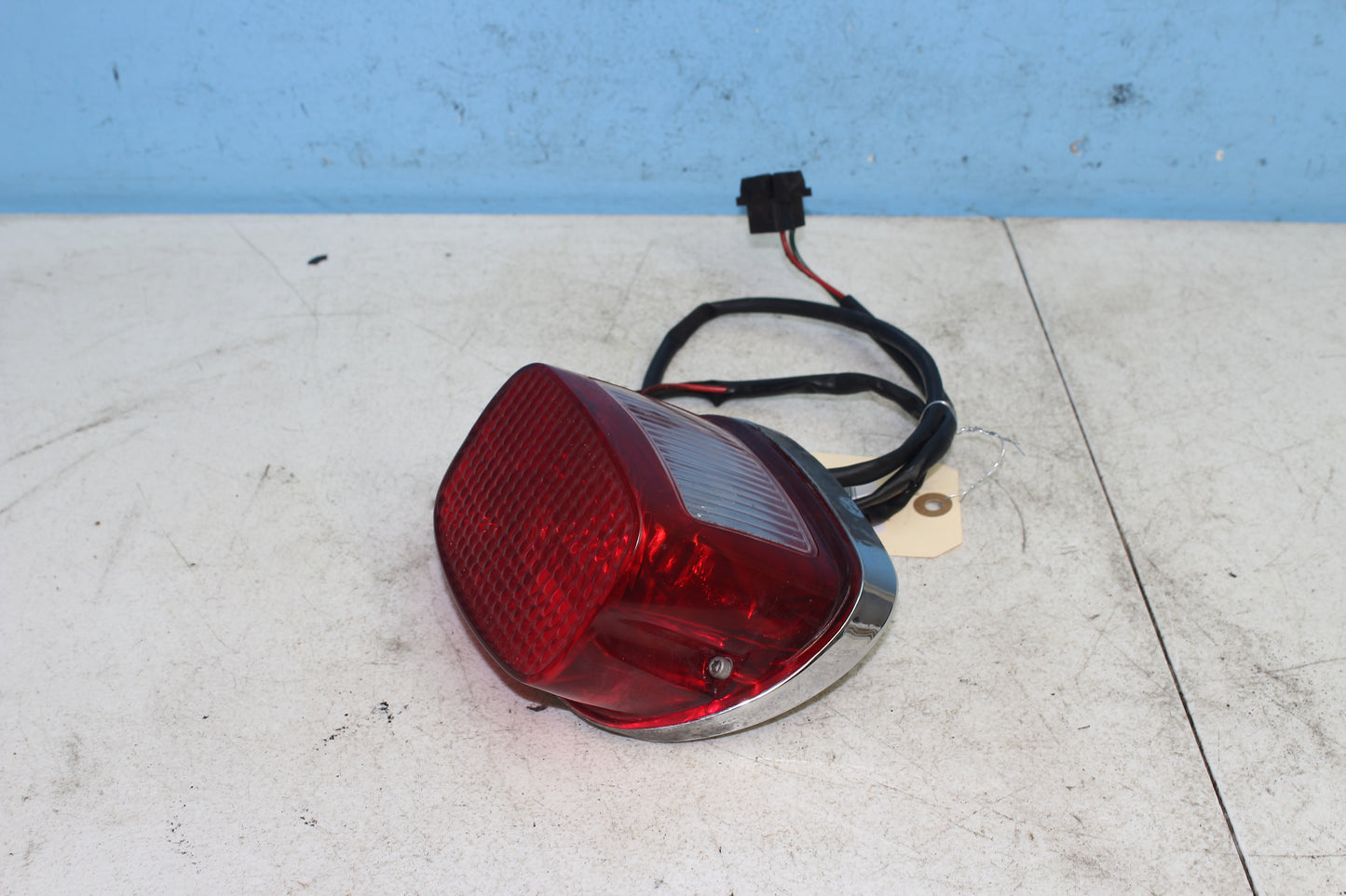82-85 Harley Sportster XLX1000 Ironhead Rear Tail Brake Light 68008-73B