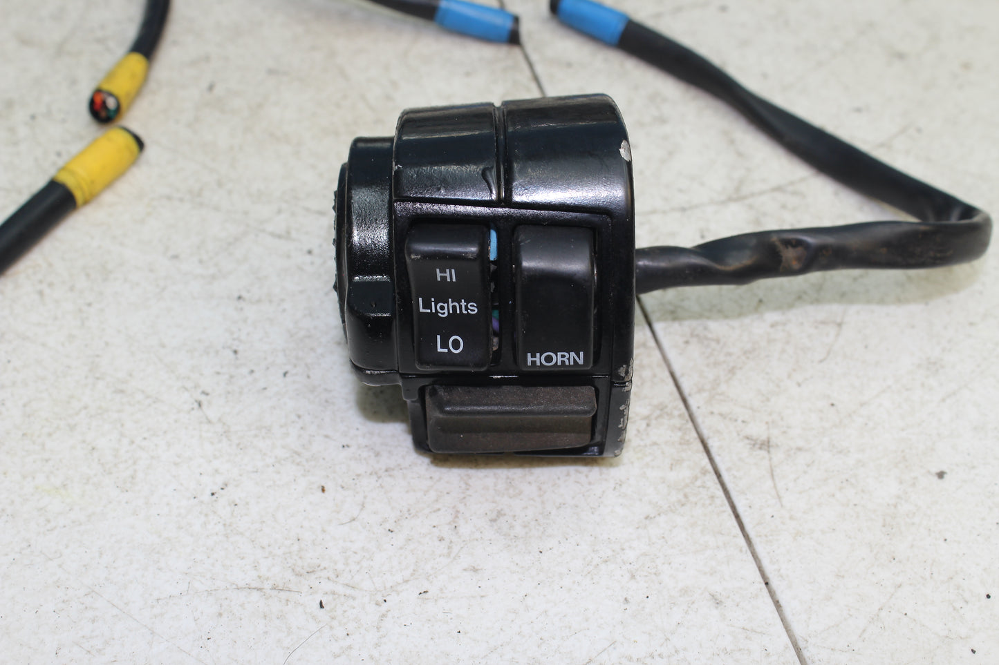 84-85 Harley Sportster XLX1000 Wire Harness Headlight Hand Control Switch NO KEY