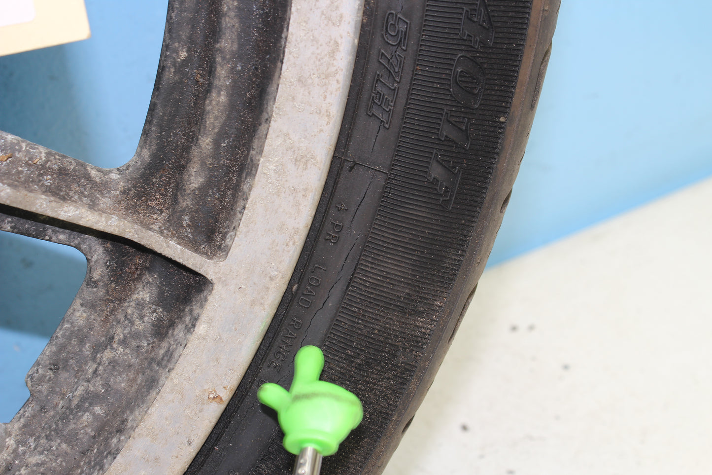 82-85 Harley Sportster XLX1000 Ironhead Front Wheel Rim STRAIGHT *DRY ROT*