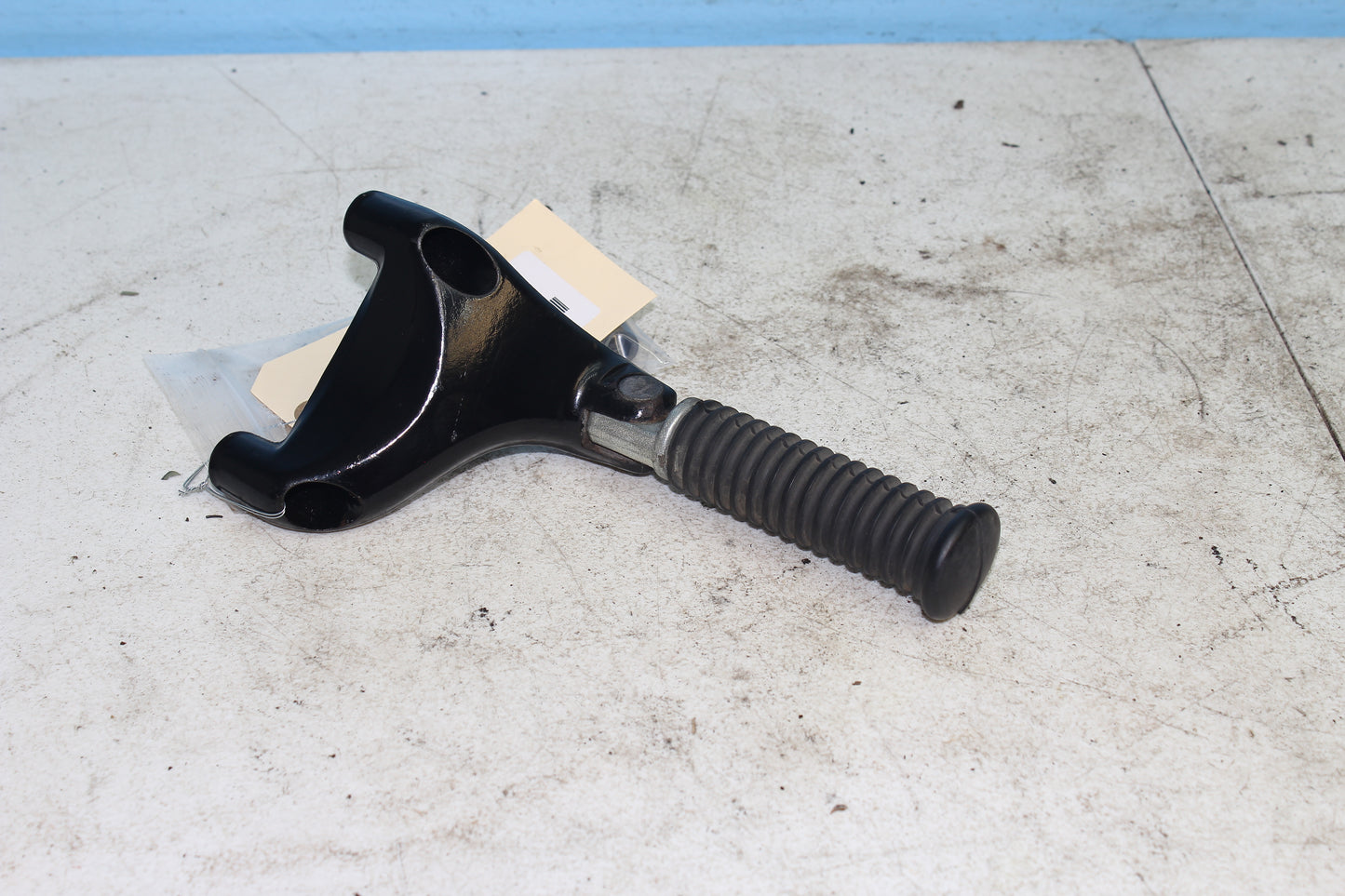 14-22 Harley Sportster Iron XL 883 Rear Left Passenger Foot Peg Mount