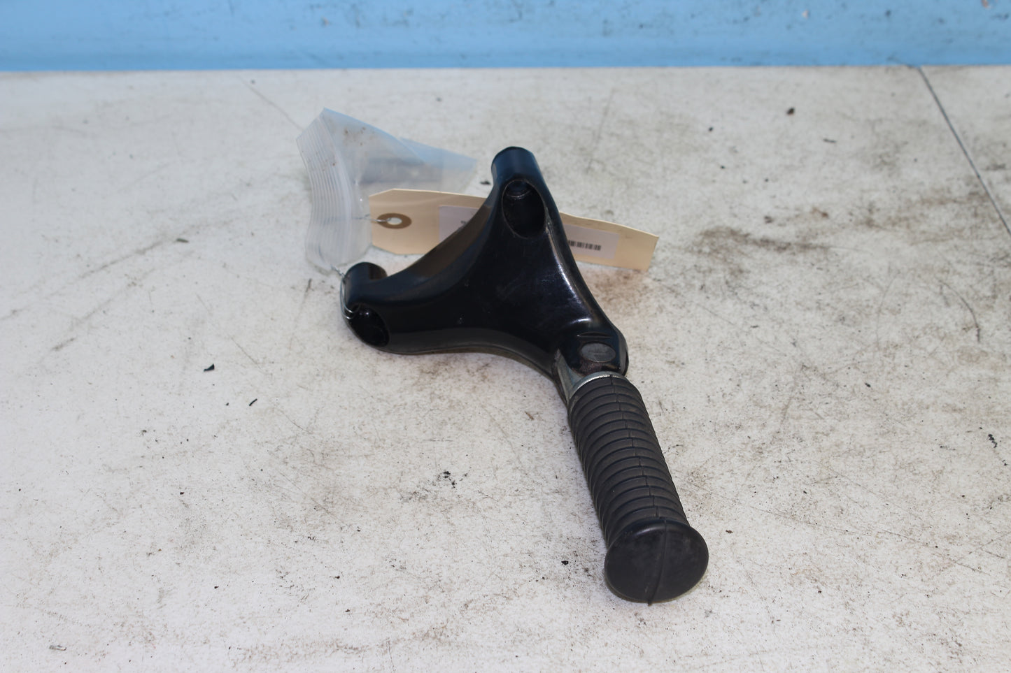 14-22 Harley Sportster Iron XL 883 Rear Left Passenger Foot Peg Mount