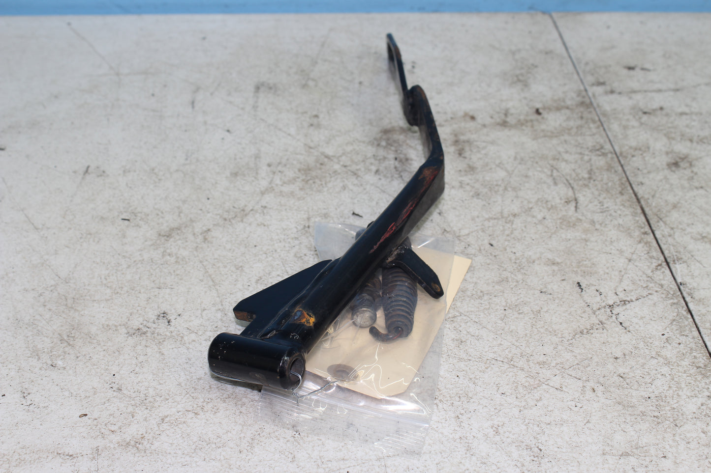 14-22 Harley Sportster Iron XL 883 OEM Kick Stand w/ Spring 50000025BHP