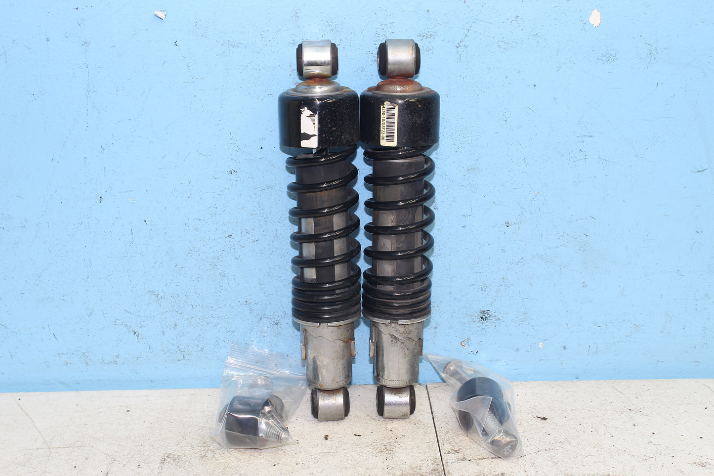 14-22 Harley Sportster Iron XL 883 OEM Rear Shocks Left Right 54550-10