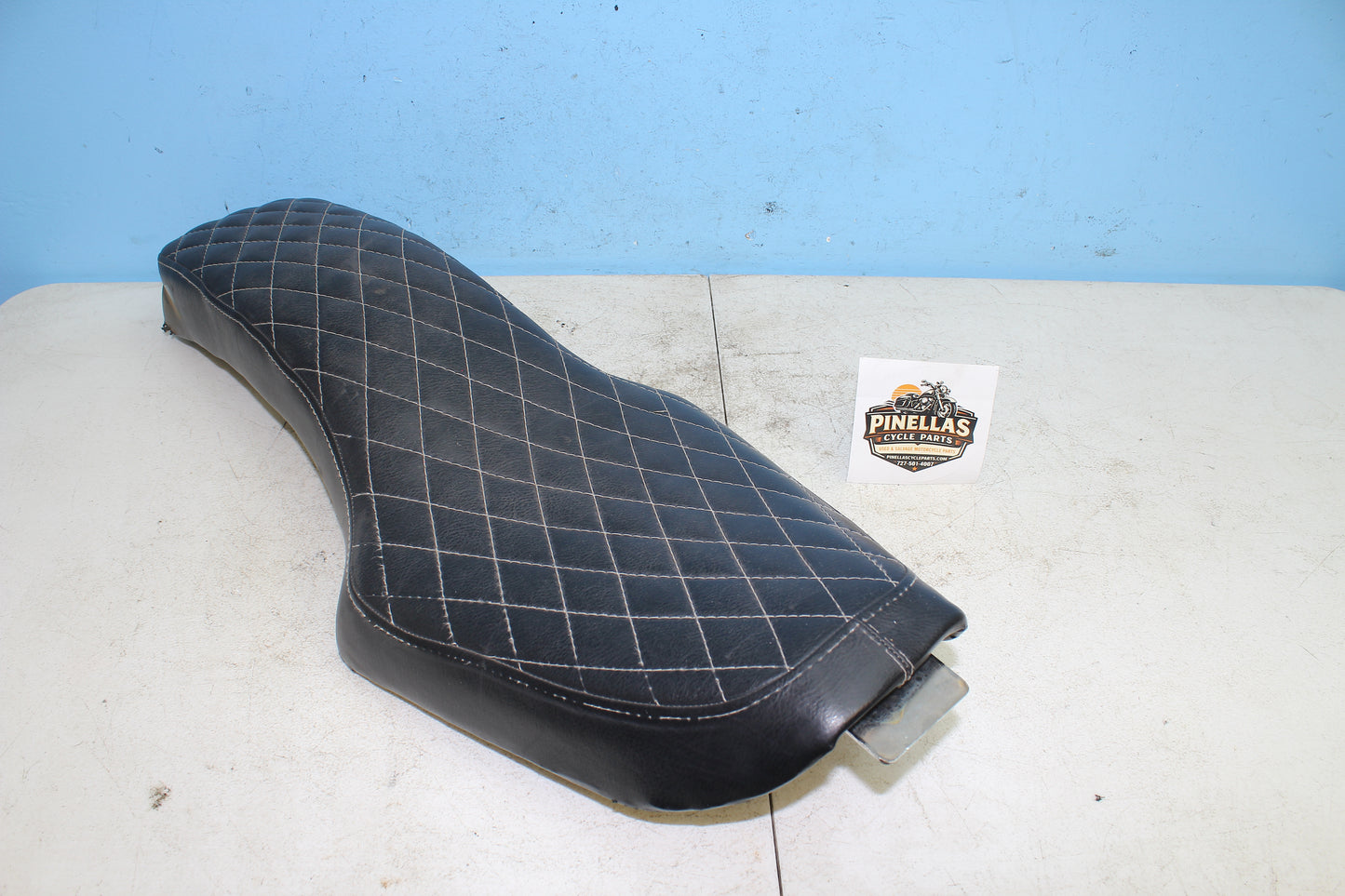 14-22 Harley Sportster Iron XL 883 Seat 2 Up Passenger Rider