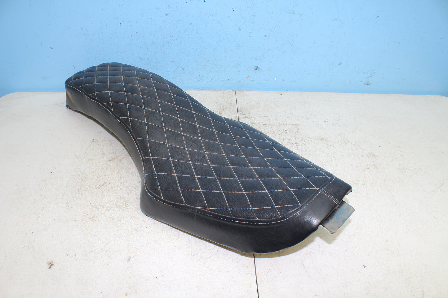 14-22 Harley Sportster Iron XL 883 Seat 2 Up Passenger Rider