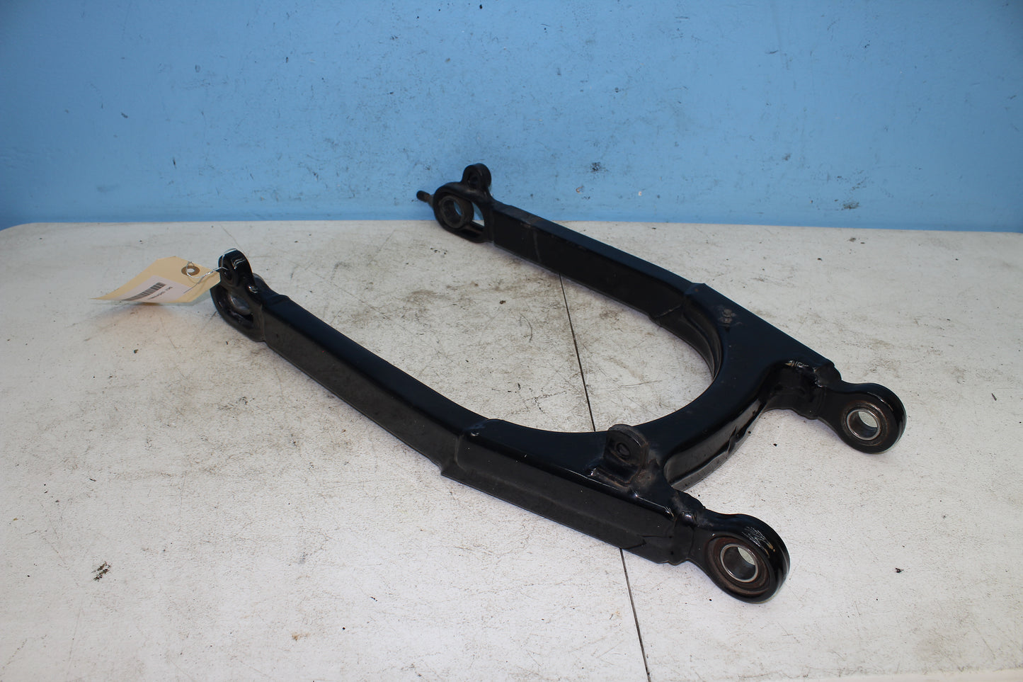 14-22 Harley Sportster Iron XL 883 OEM Swing Arm 47400134BHP 47587-05A