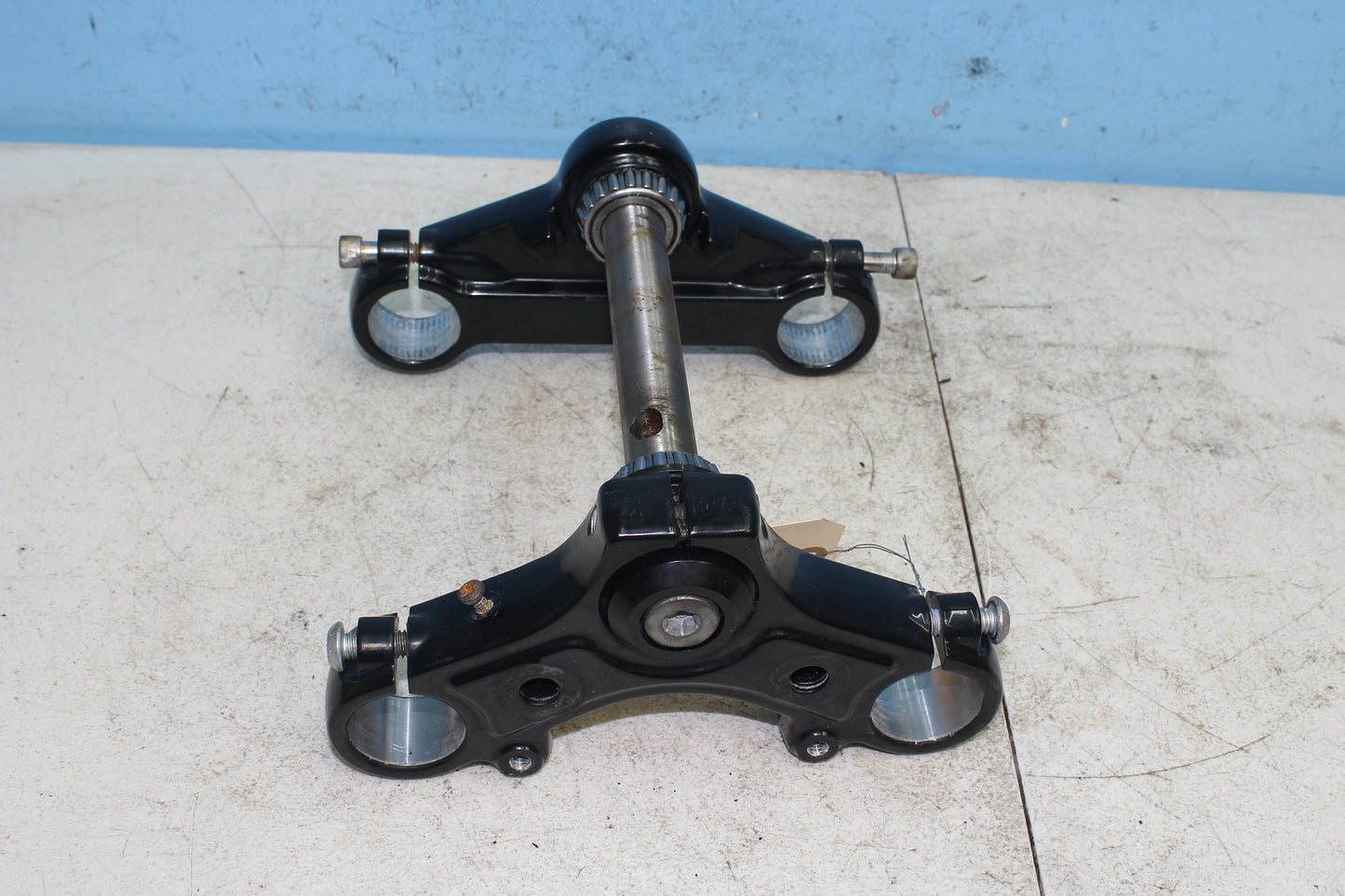 14-22 Harley Sportster Iron XL 883 OEM Triple Tree Upper Lower 46767-07 46758-07