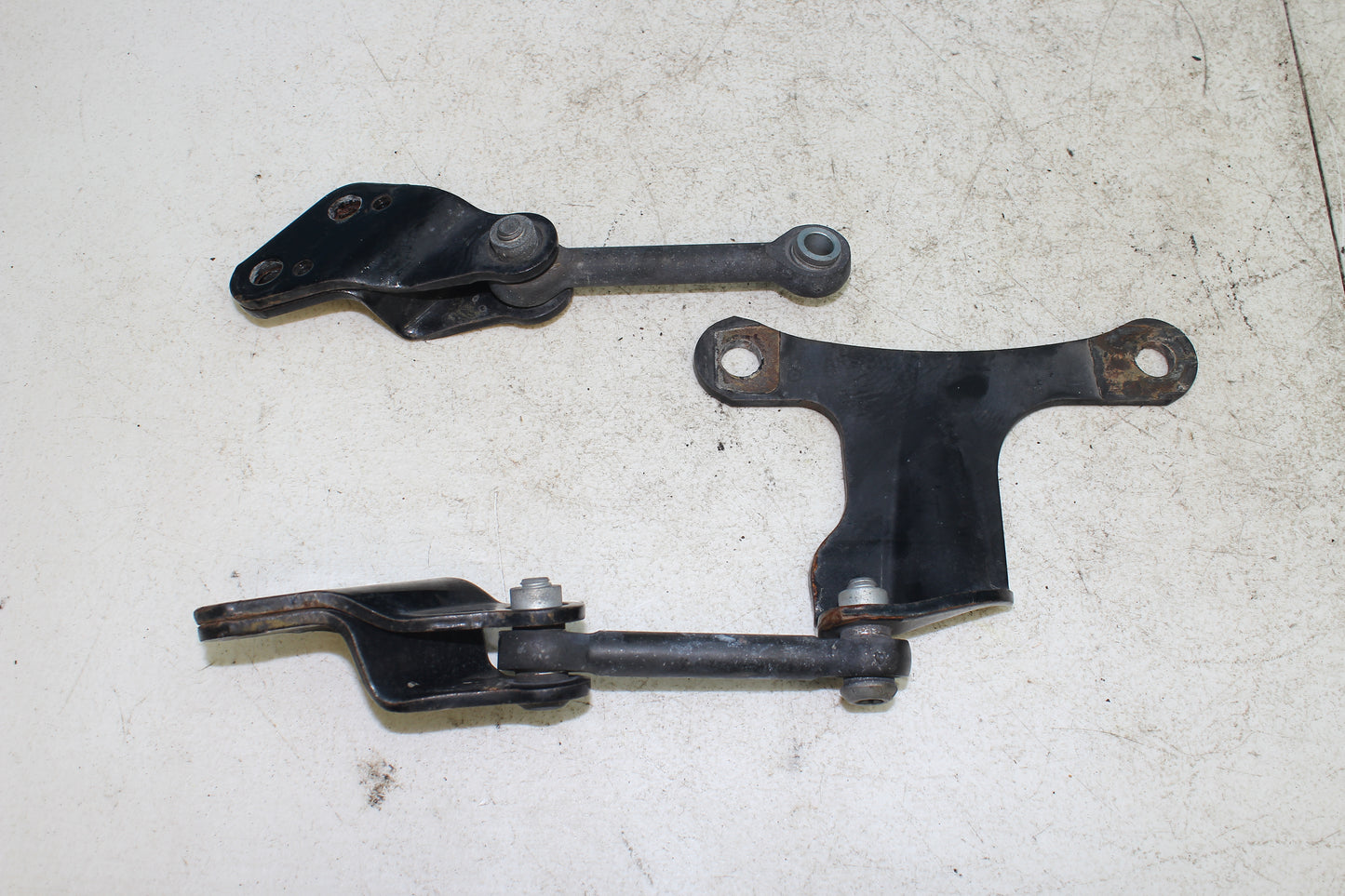 14-22 Harley Sportster Iron XL 883 OEM Engine Motor Mount Bracket Bolt