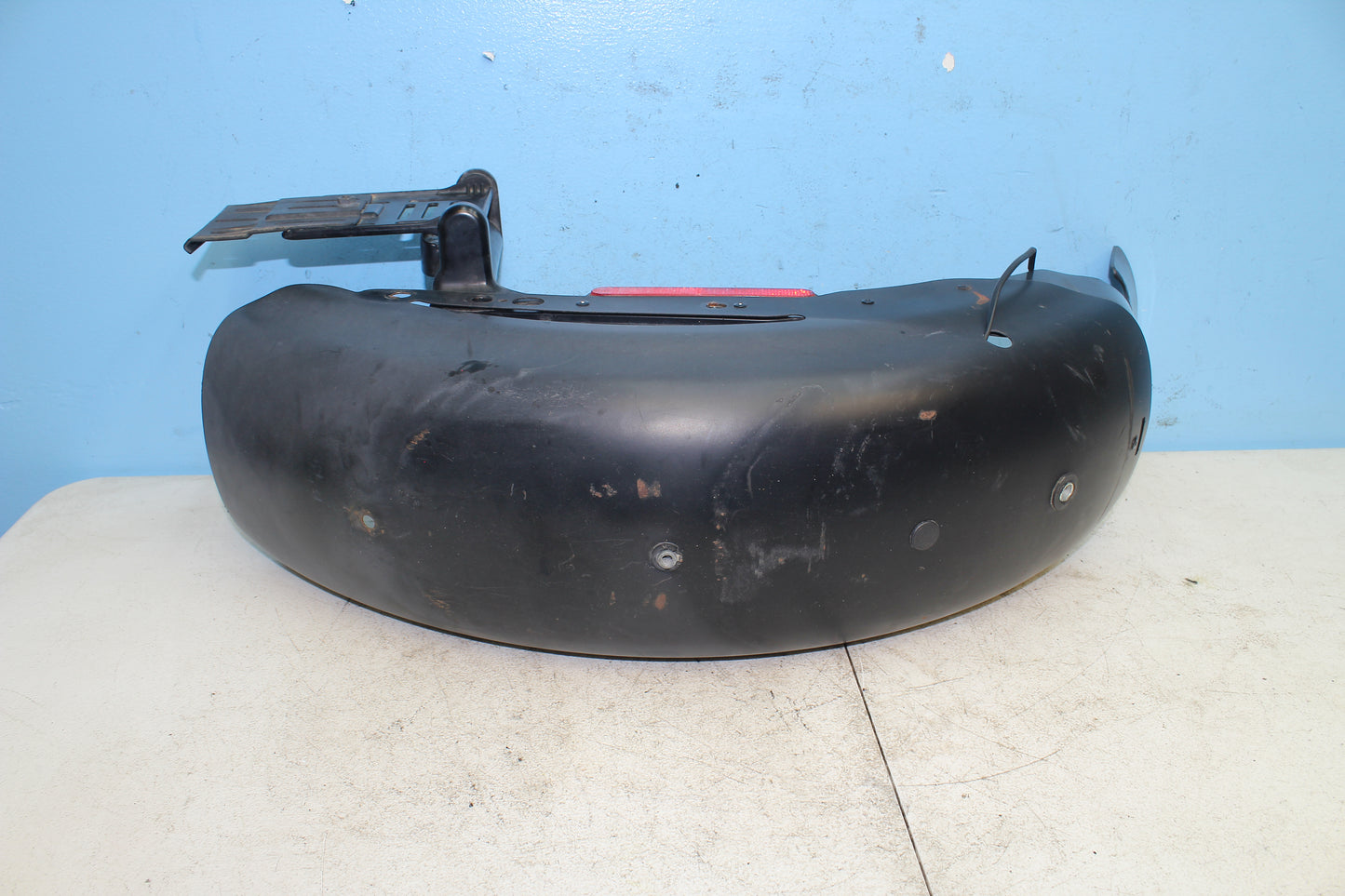 14-22 Harley Sportster Iron XL 883 OEM Rear Wheel Fender w/ License Plate Mount