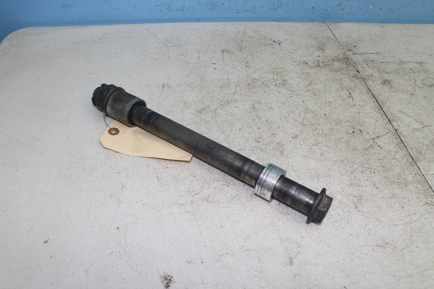 14-22 Harley Sportster Iron XL 883 OEM Rear axle 1" 41176-08