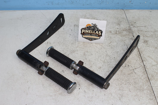 14-22 Harley Sportster Iron XL 883 Highway Foot Peg Rest Mounting Bracket