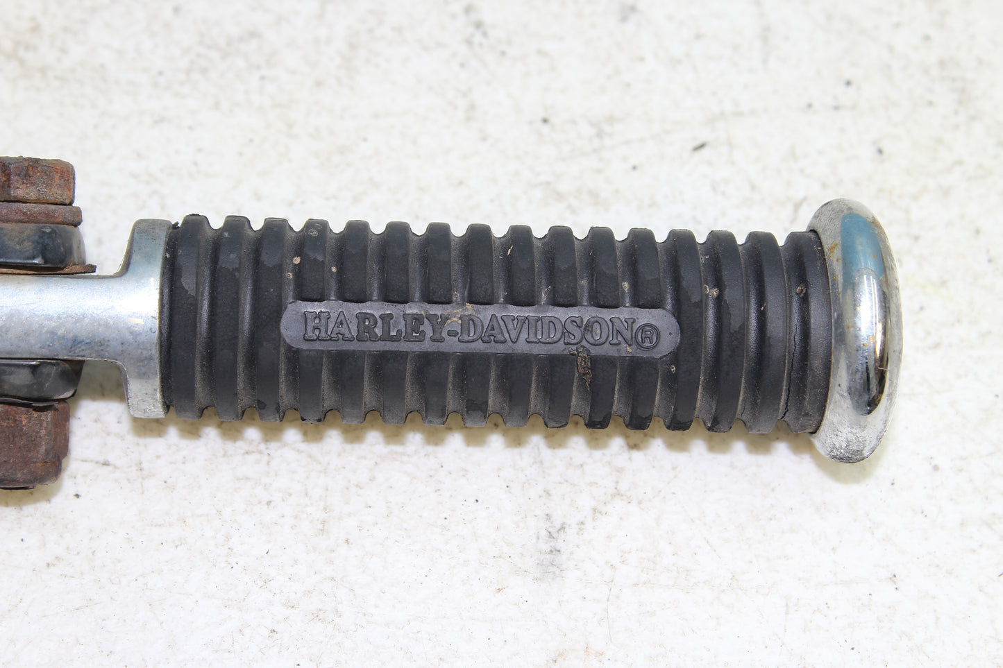 14-22 Harley Sportster Iron XL 883 Highway Foot Peg Rest Mounting Bracket