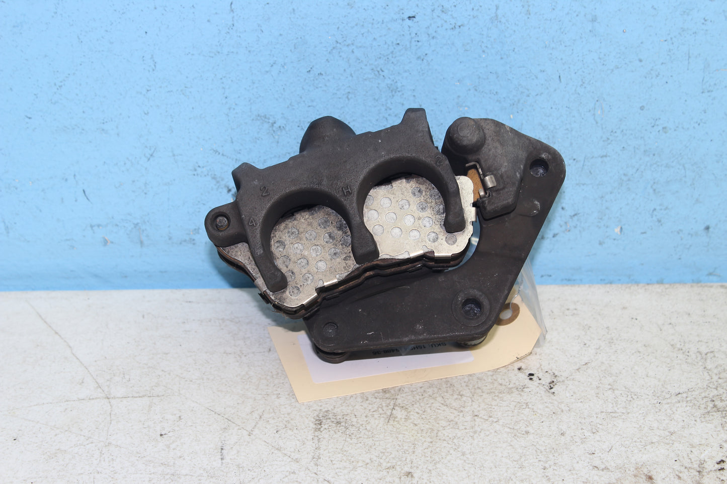 14-22 Harley Sportster Iron XL 883 OEM Front Brake Caliper 41300010 41300008