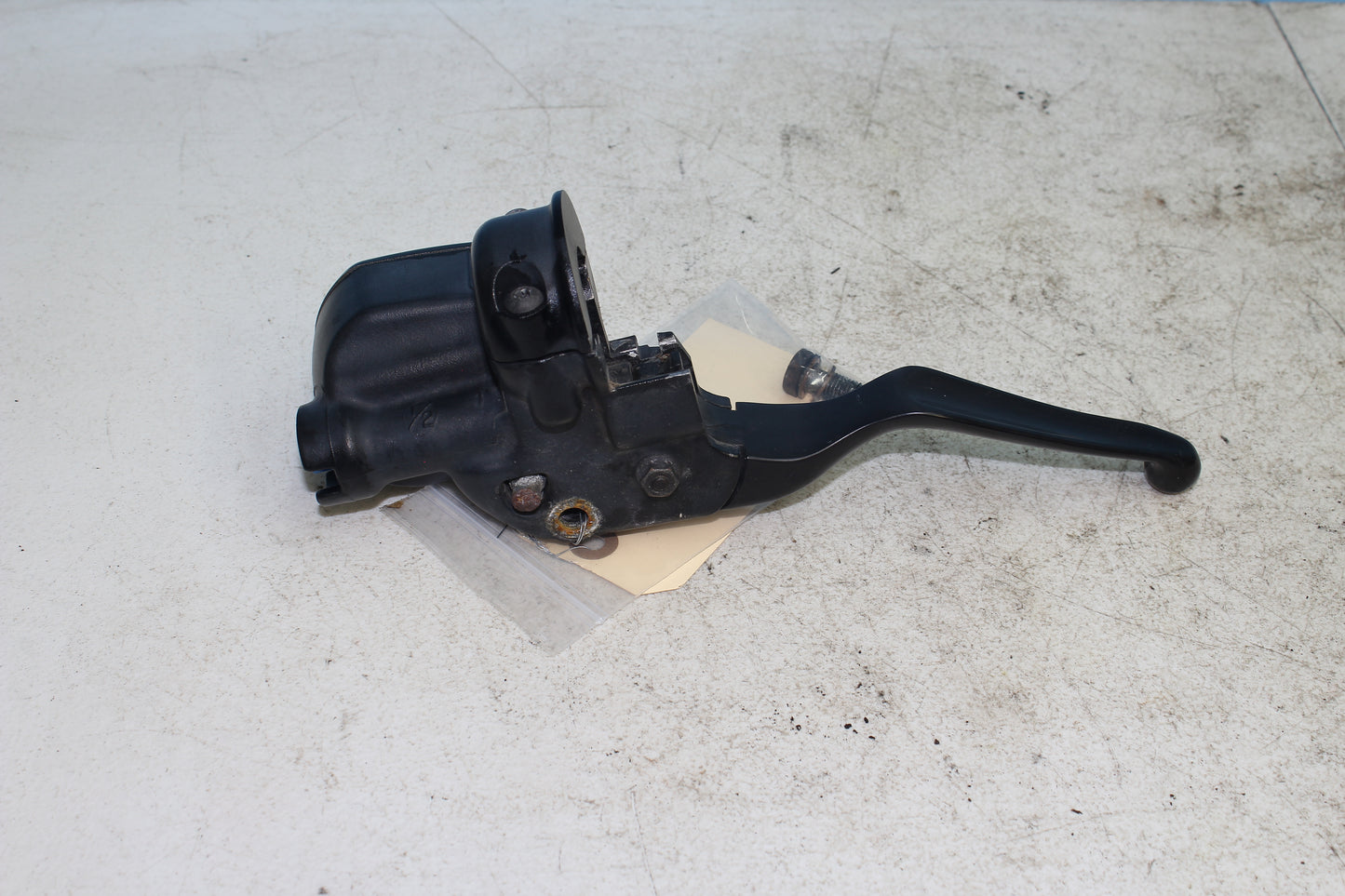 14-22 Harley Sportster Iron XL 883 OEM Front Brake Master Cylinder w/ Lever
