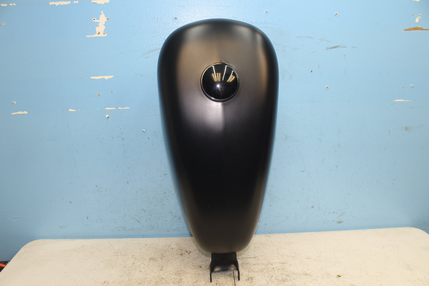 14-22 Harley Sportster Iron XL 883 OEM Fuel Gas Tank *Sludge In Tank*