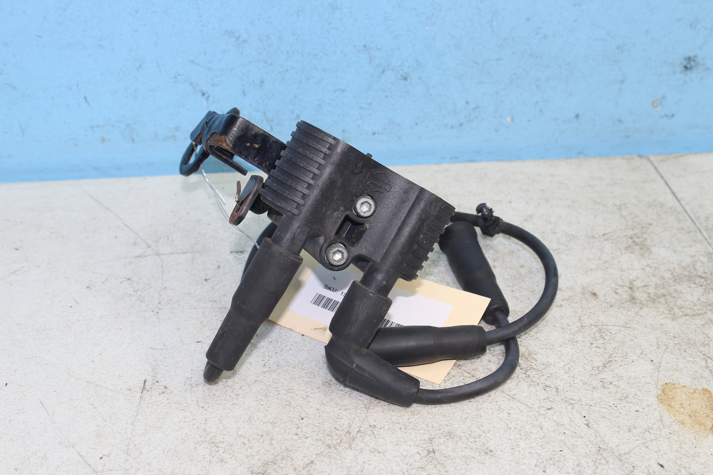 14-22 Harley Sportster Iron XL 883 OEM Ignition Coil Pack w/ Plug Wires