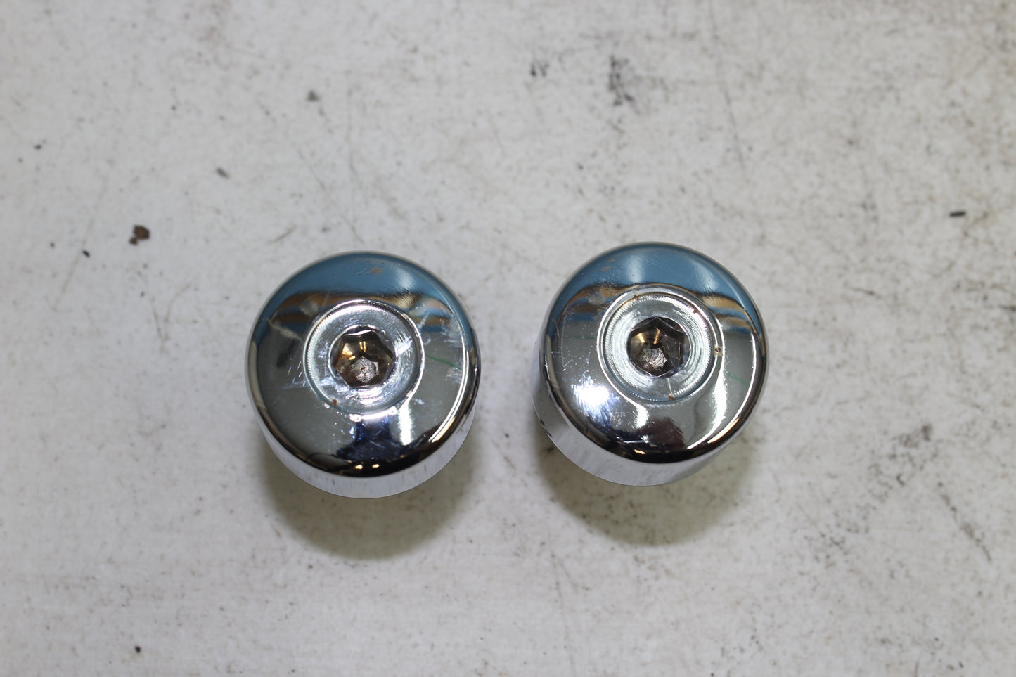 02-09 Yamaha V Star 1100 Silverado OEM Bar Ends Handlebar Caps 5EL-26246-00-00
