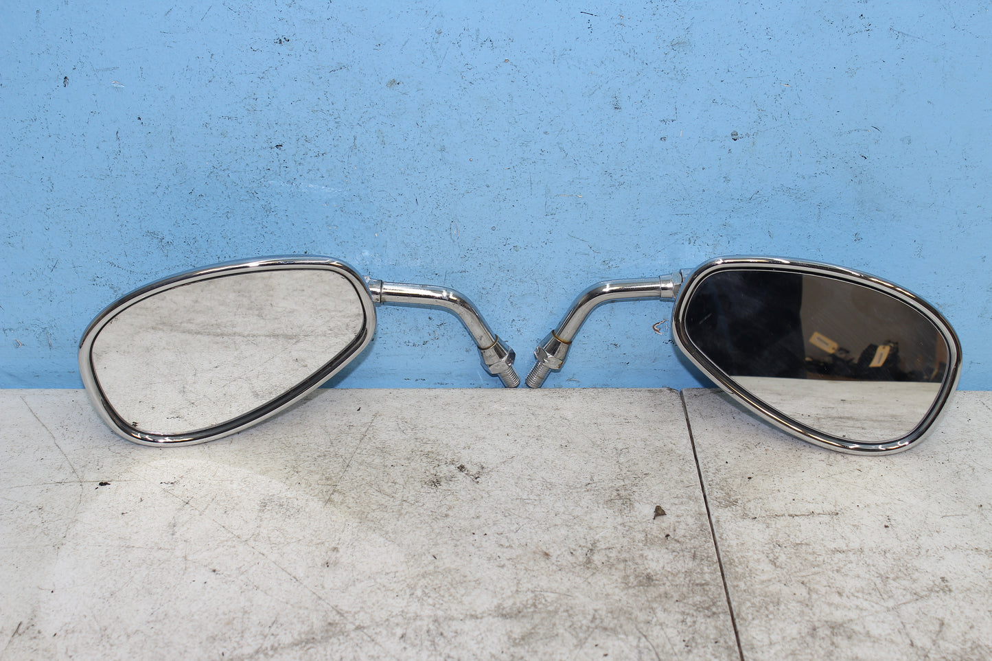 02-09 Yamaha V Star 1100 Silverado OEM Mirrors Left Right