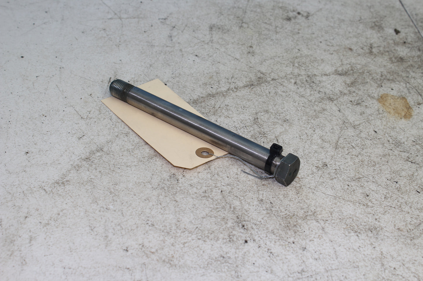 02-09 Yamaha V Star 1100 Silverado OEM Swingarm Pivot Shaft Bolt 5EL-22141-09-00