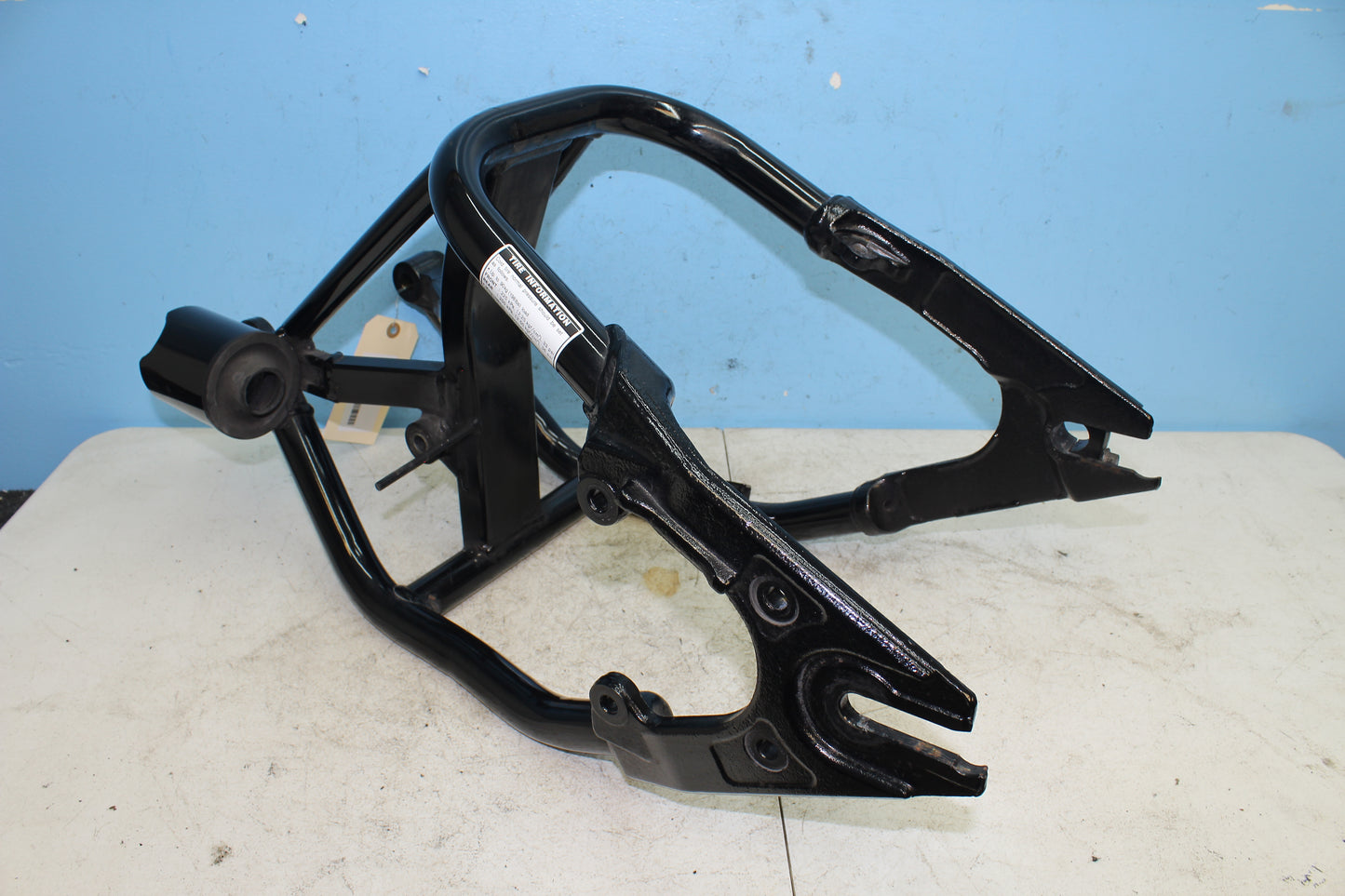 02-09 Yamaha V Star 1100 Silverado Swingarm Rear Wheel Swing Arm 5KS-22110-02-00