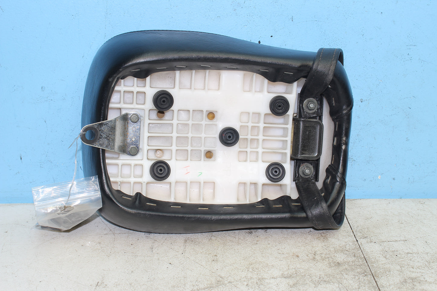 02-09 Yamaha V Star 1100 Silverado Rear Passenger Seat 5KS-24750-31-00
