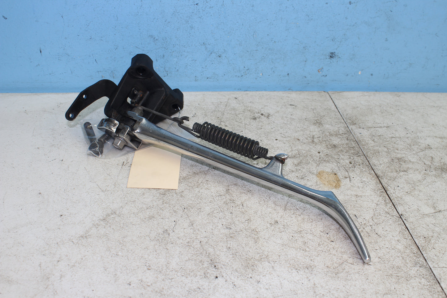 02-09 Yamaha V Star 1100 Silverado OEM Kick Stand w/ Spring Kickstand