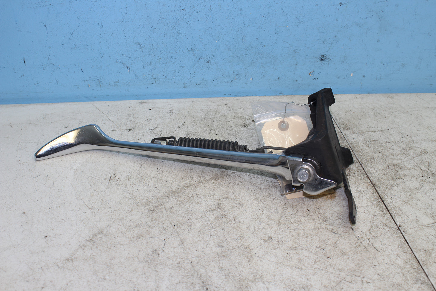 02-09 Yamaha V Star 1100 Silverado OEM Kick Stand w/ Spring Kickstand