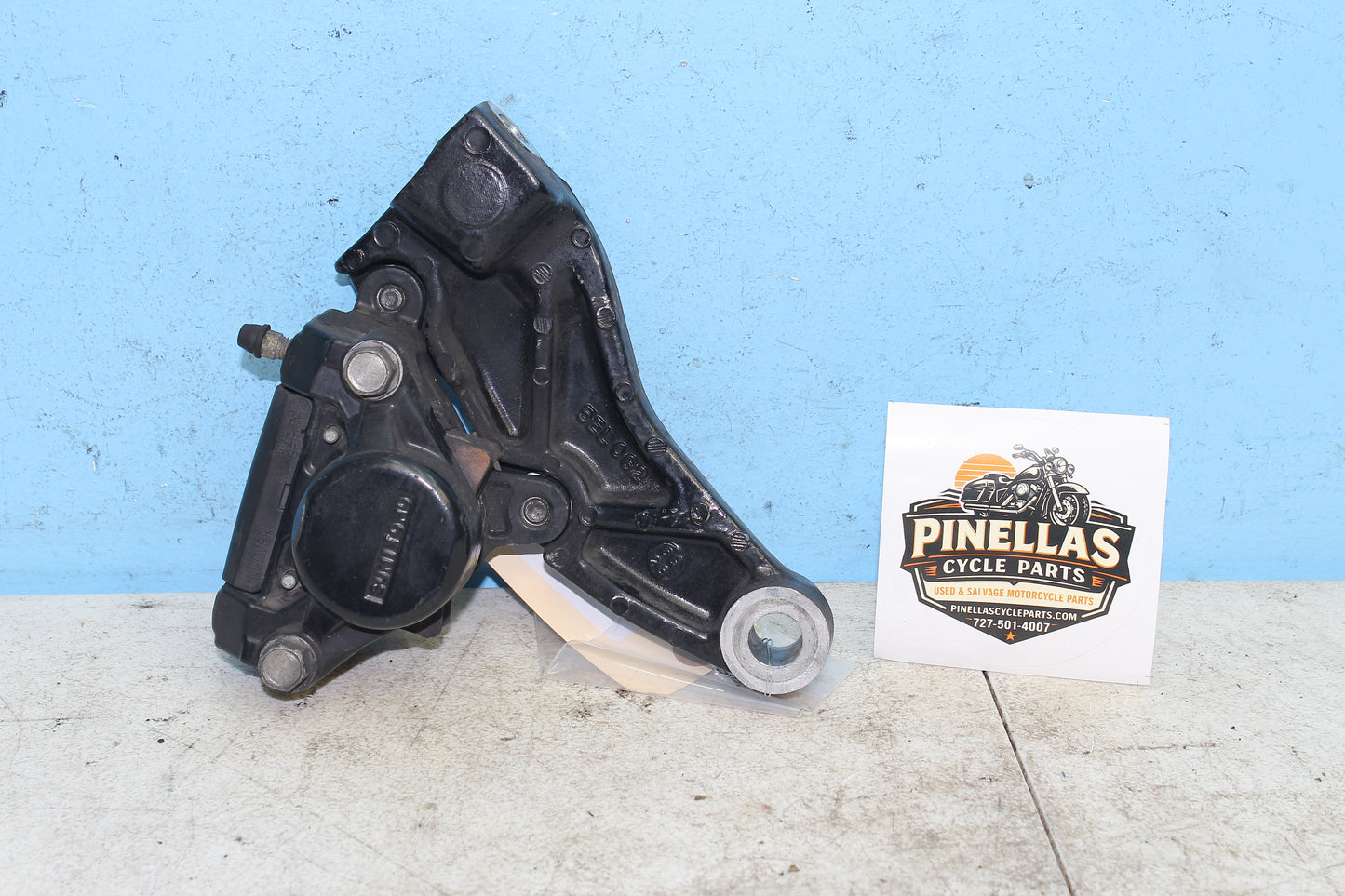 02-09 Yamaha V Star 1100 Silverado OEM Rear Brake Caliper w/ Mount Bracket