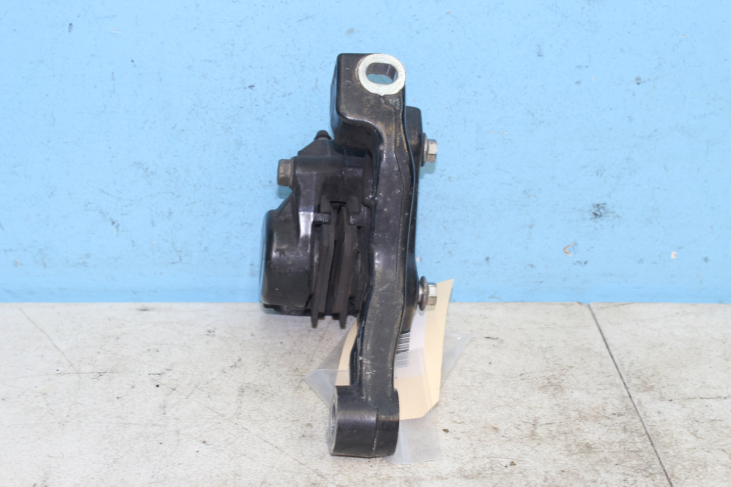 02-09 Yamaha V Star 1100 Silverado OEM Rear Brake Caliper w/ Mount Bracket