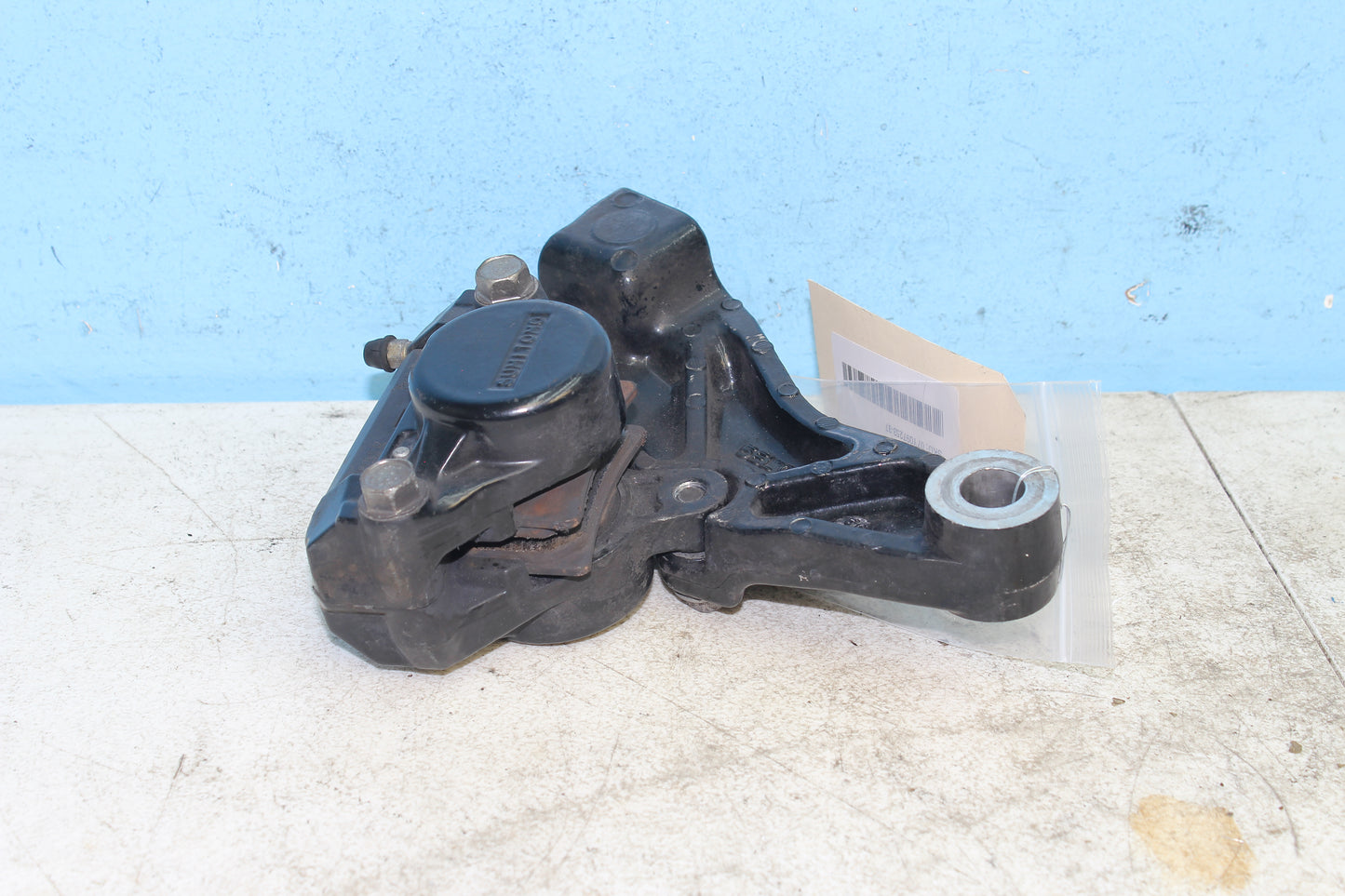02-09 Yamaha V Star 1100 Silverado OEM Rear Brake Caliper w/ Mount Bracket