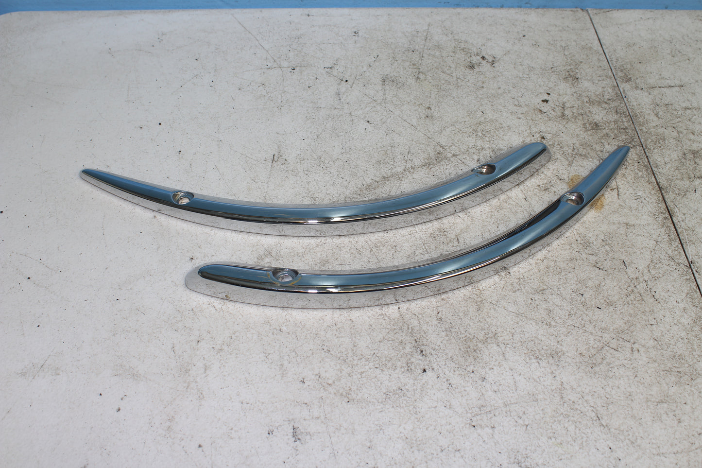 02-09 Yamaha V Star 1100 Silverado Rear Fender Stay Mount Bracket Strut Covers