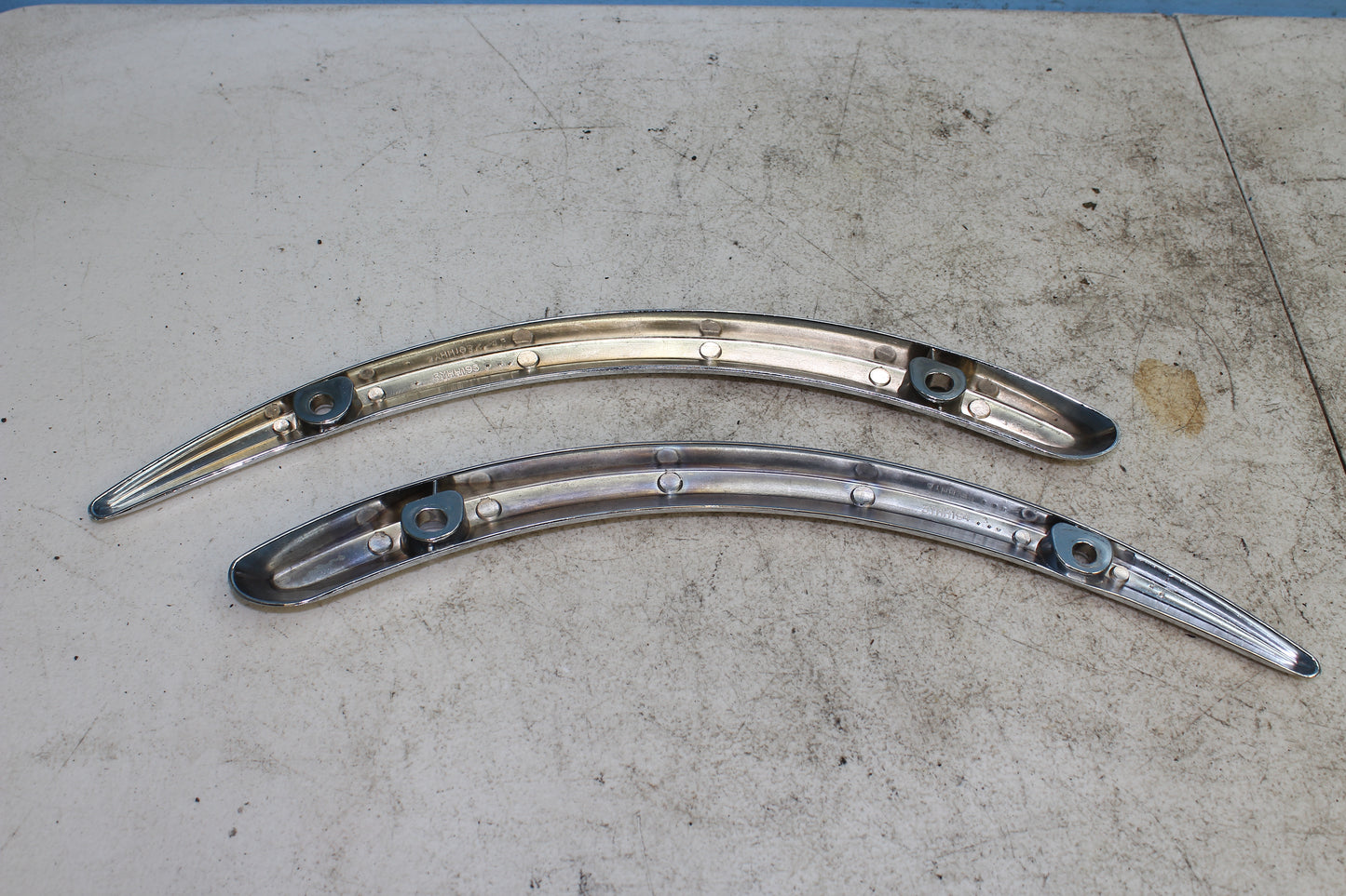 02-09 Yamaha V Star 1100 Silverado Rear Fender Stay Mount Bracket Strut Covers
