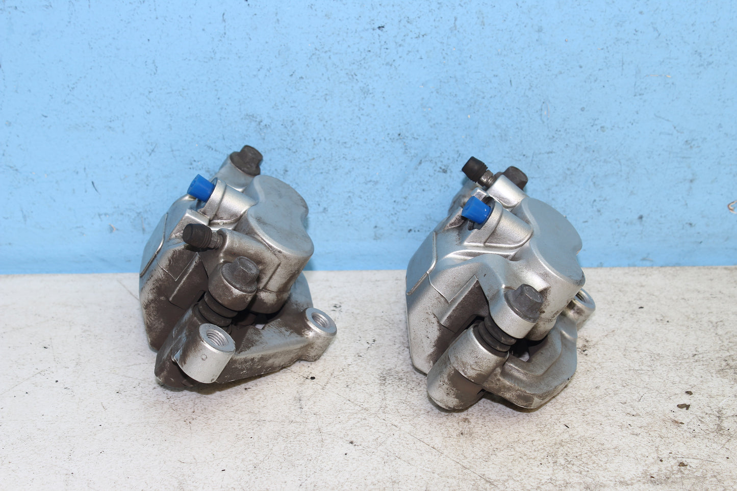 02-09 Yamaha V Star 1100 Silverado OEM Front Brake Calipers