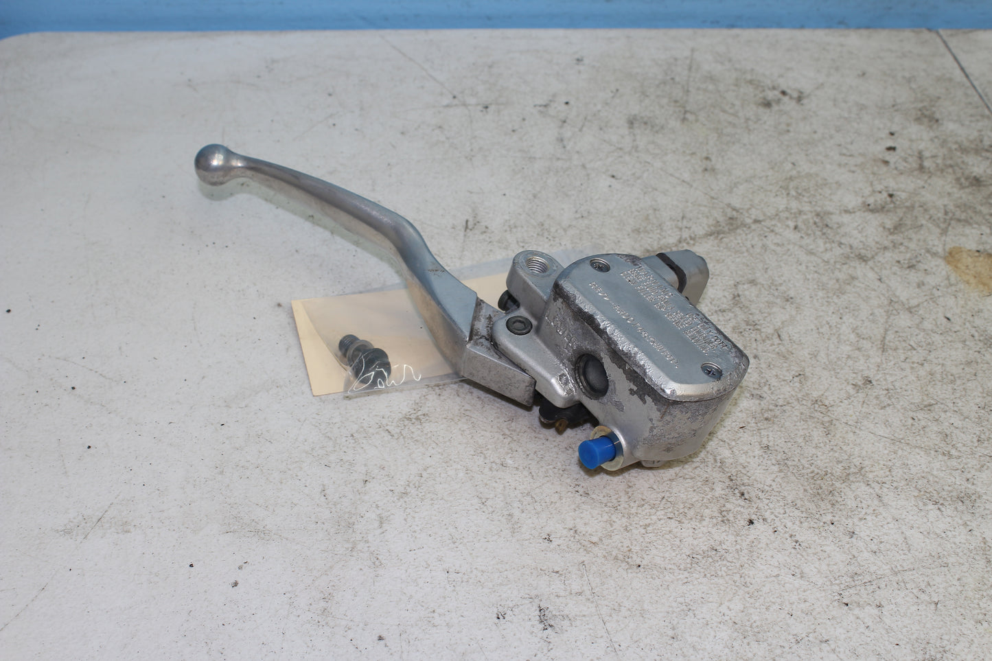 02-09 Yamaha V Star 1100 Silverado OEM Front Brake Master Cylinder w/ Lever