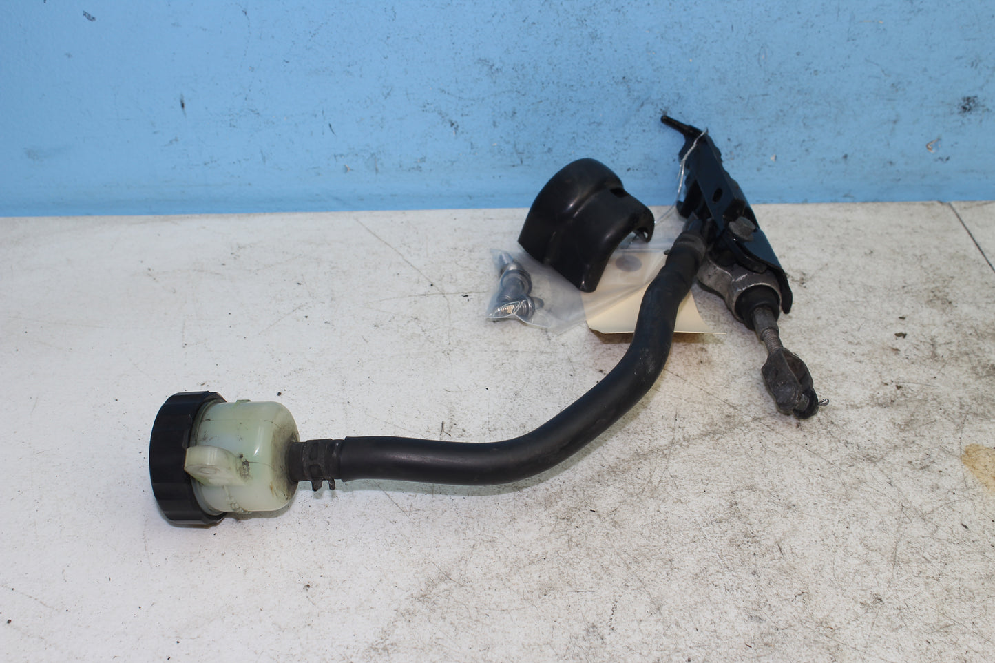 02-09 Yamaha V Star 1100 Silverado OEM Rear Brake Master Cylinder