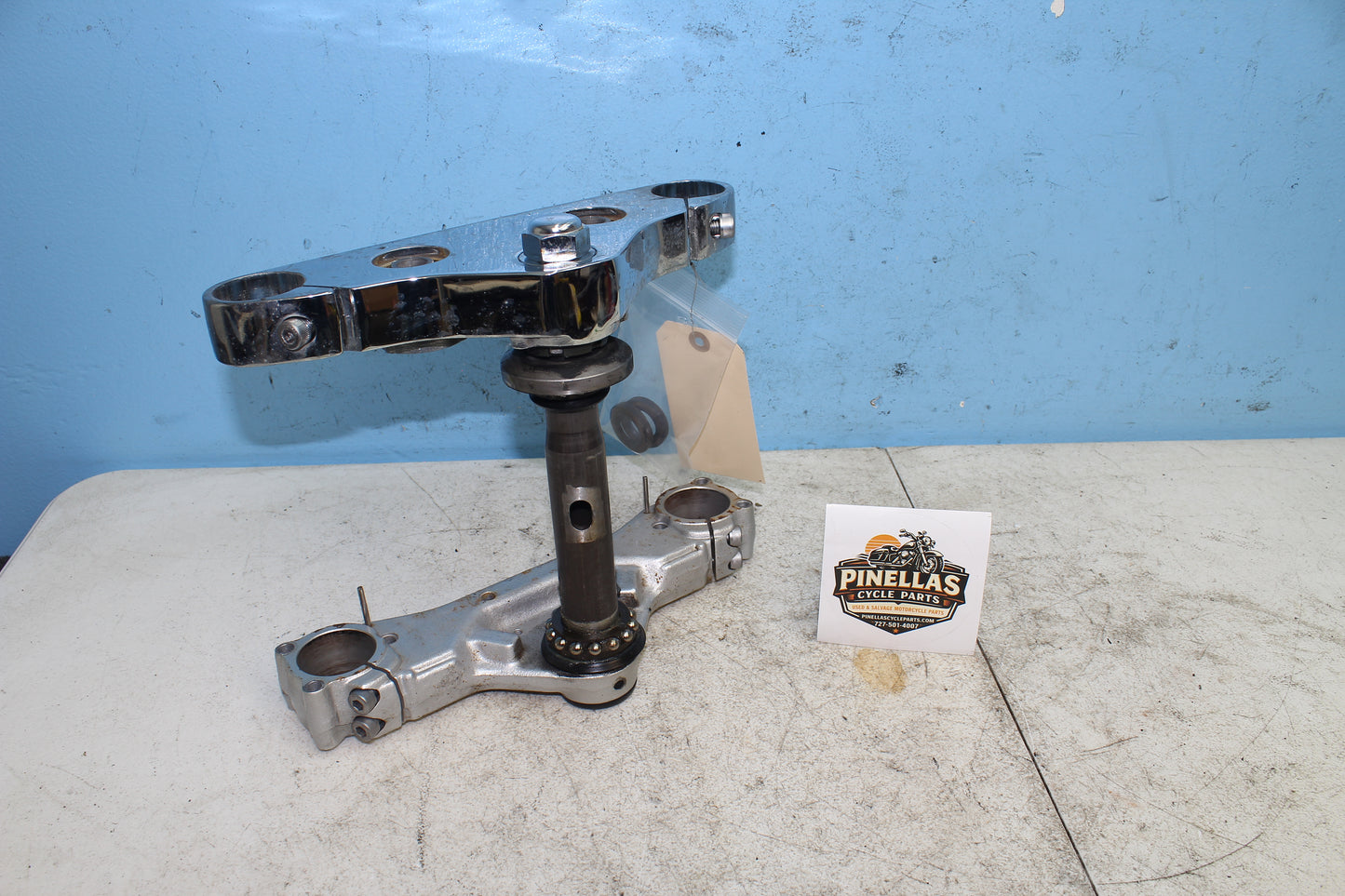 02-09 Yamaha V Star 1100 Silverado OEM Triple Tree Fork Clamp